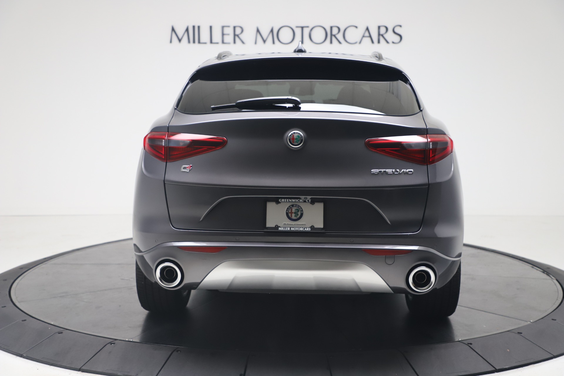 New 2020 Alfa Romeo Stelvio Ti Sport Q4 | St. Petersburg, FL