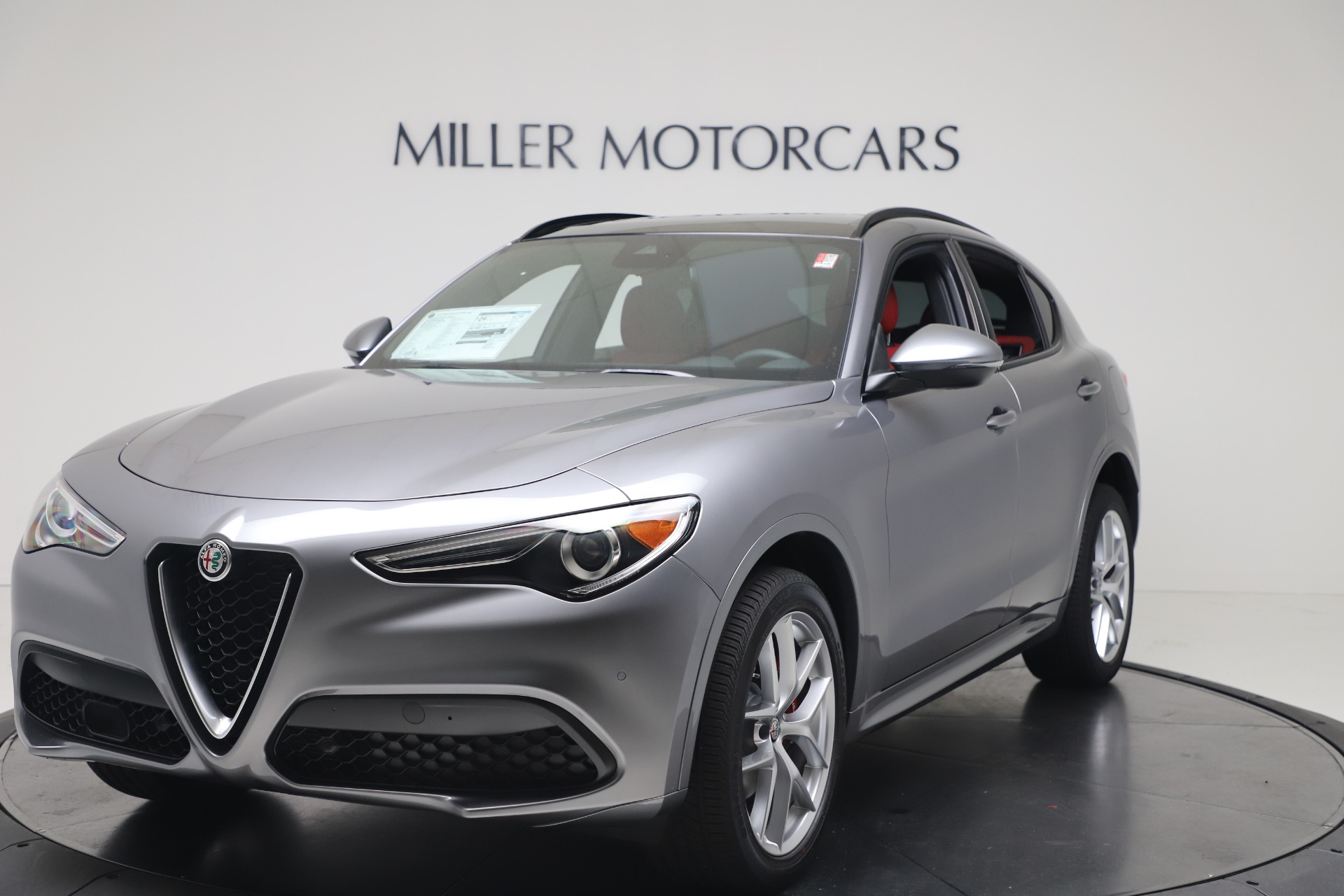 New 2020 Alfa Romeo Stelvio Ti Sport Q4 | St. Petersburg, FL
