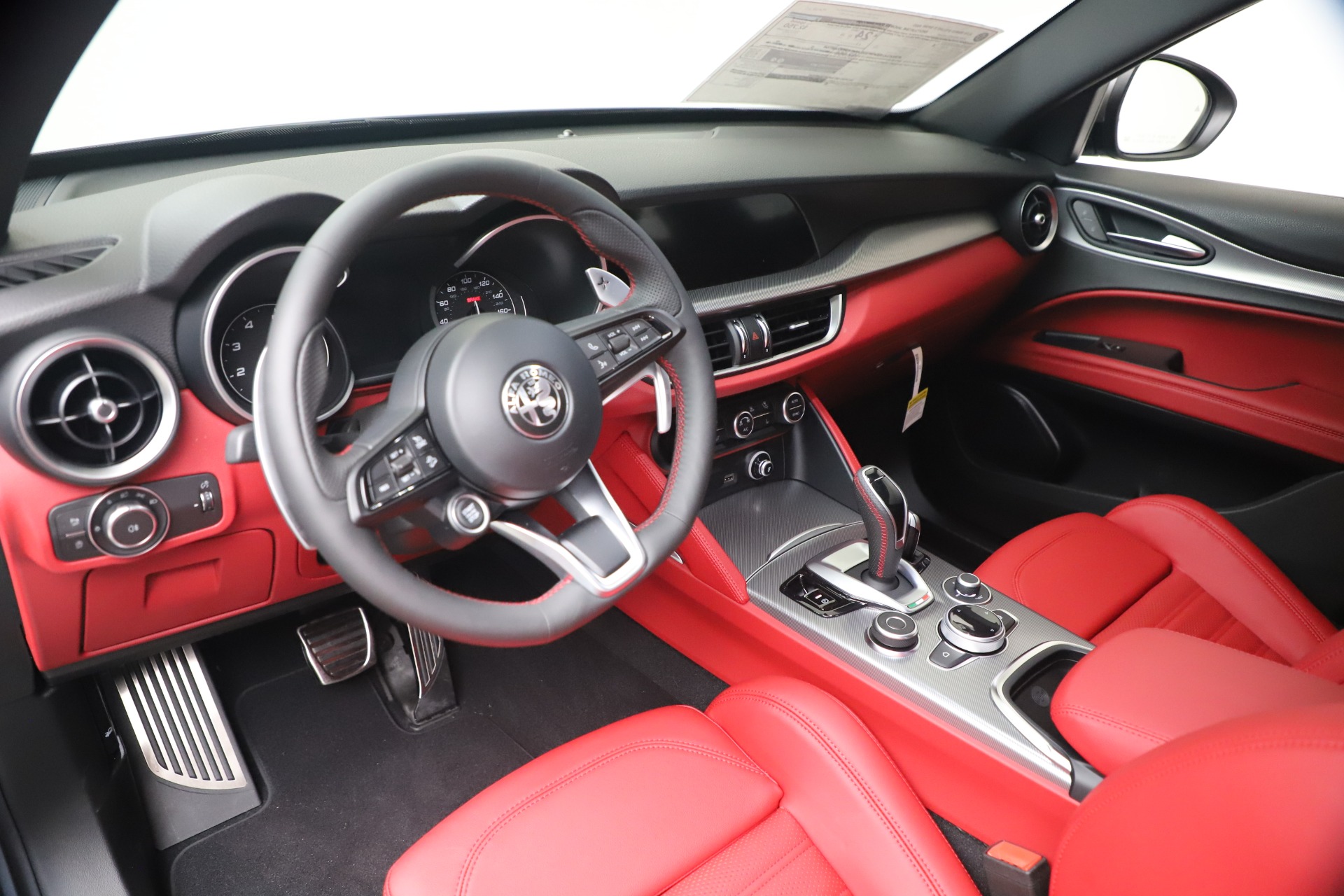 New 2020 Alfa Romeo Stelvio Ti Sport Q4 | St. Petersburg, FL