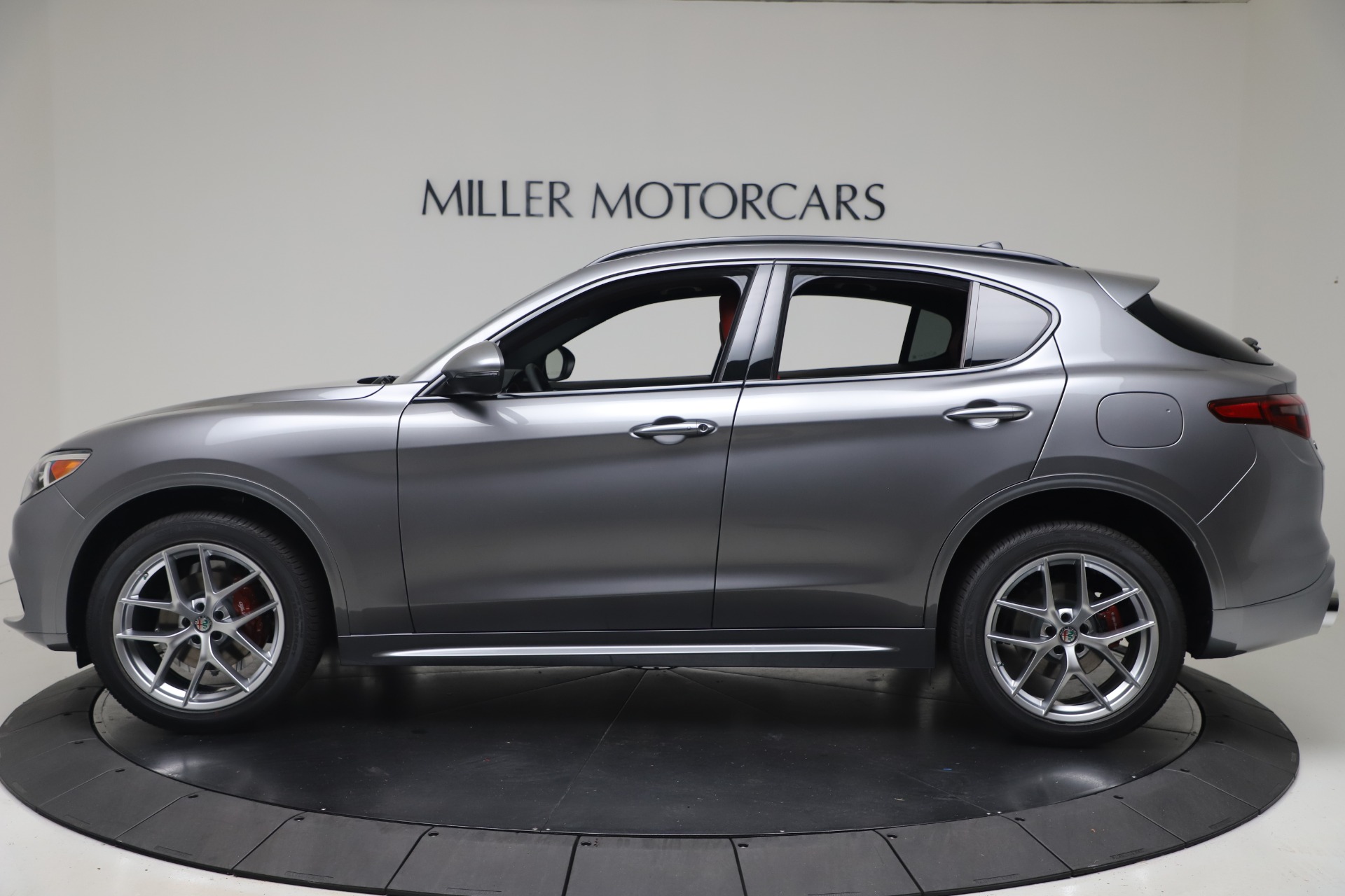 New 2020 Alfa Romeo Stelvio Ti Sport Q4 | St. Petersburg, FL