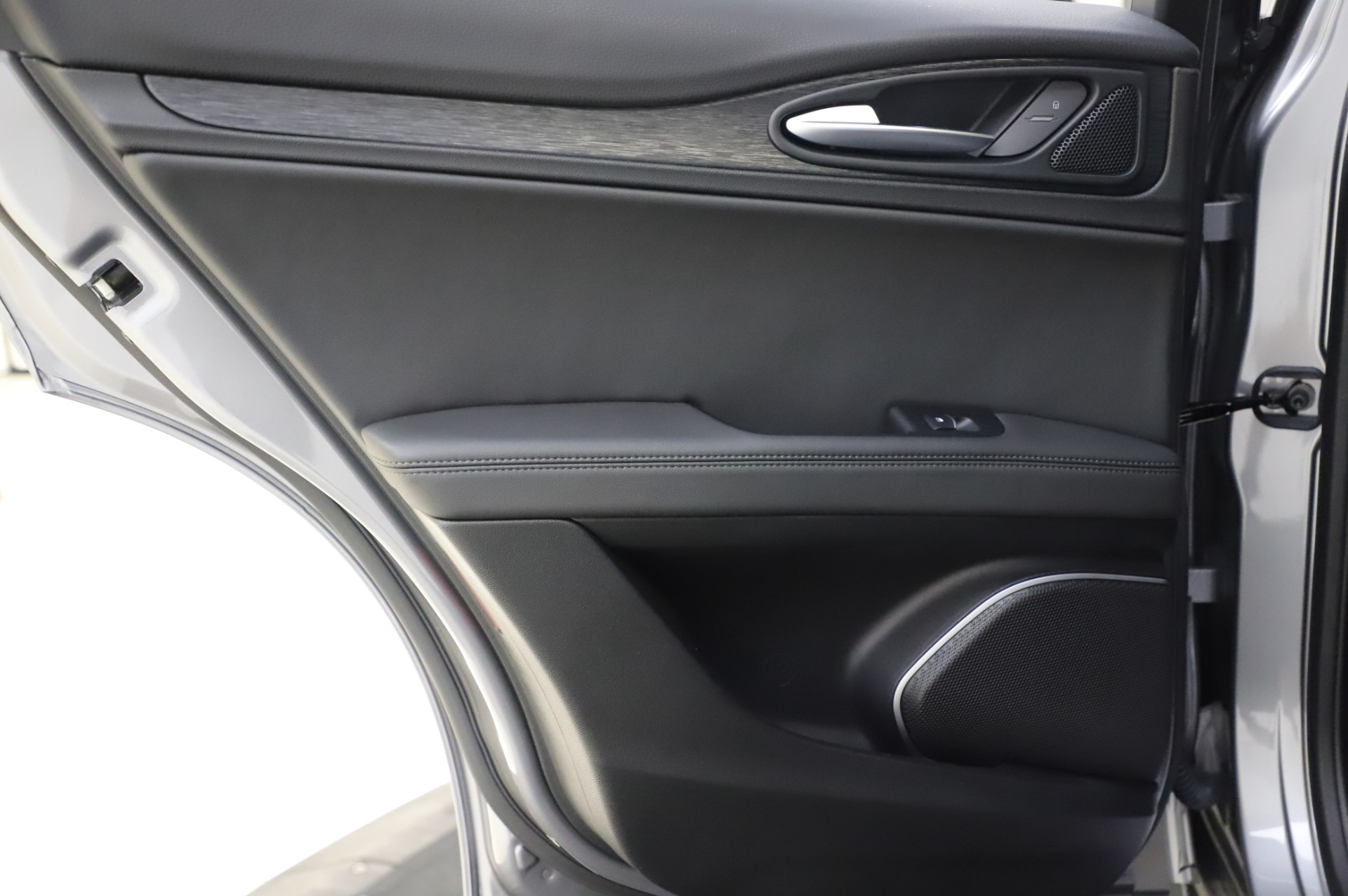 New 2020 Alfa Romeo Stelvio | St. Petersburg, FL
