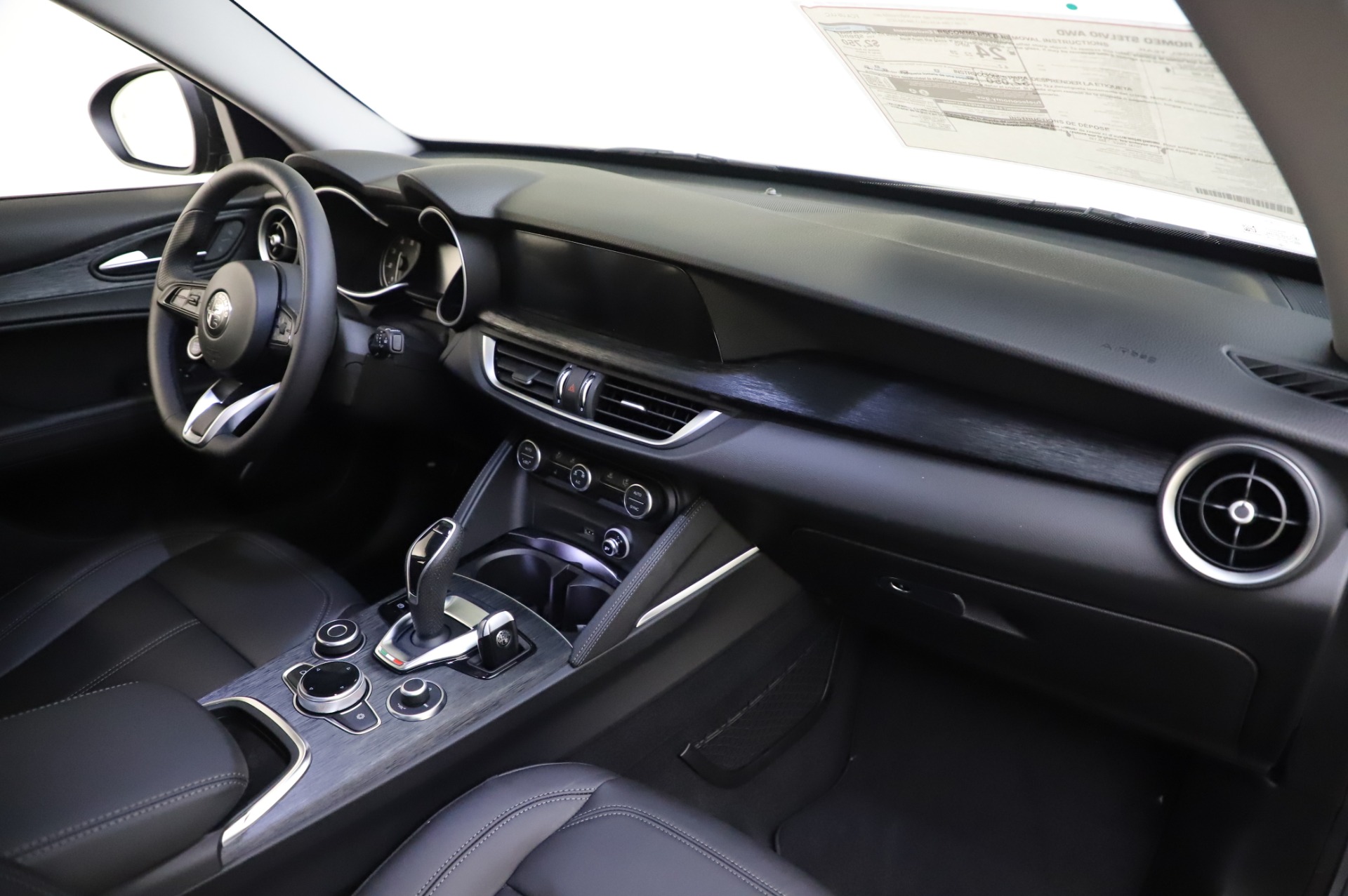 New 2020 Alfa Romeo Stelvio | St. Petersburg, FL