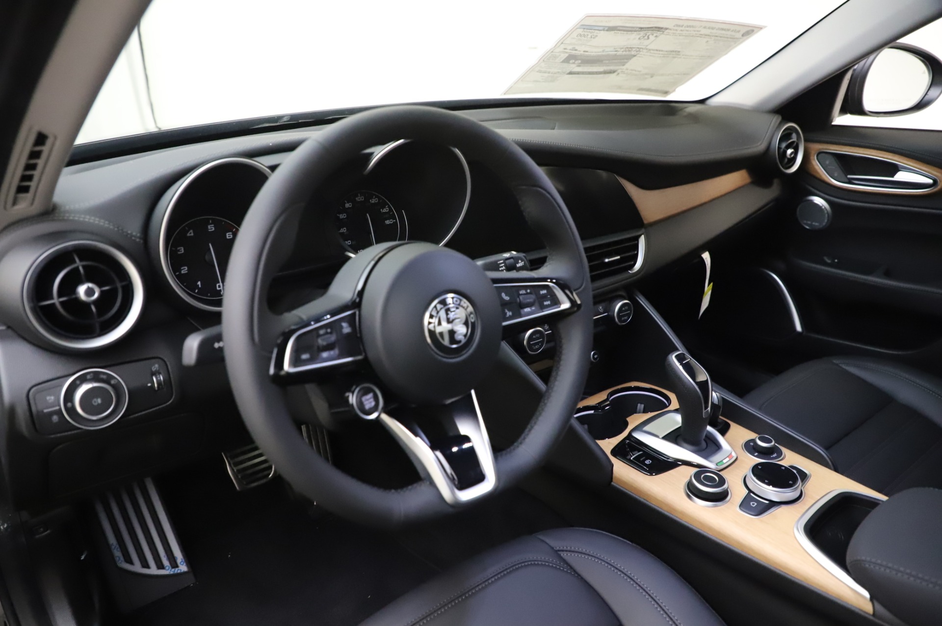 New 2020 Alfa Romeo Giulia Ti Lusso Q4 | St. Petersburg, FL