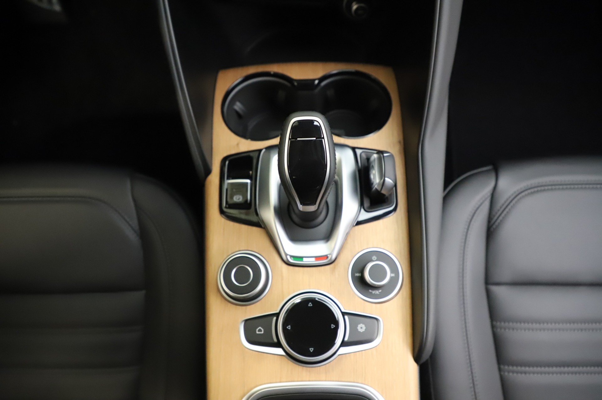 New 2020 Alfa Romeo Giulia Ti Lusso Q4 | St. Petersburg, FL