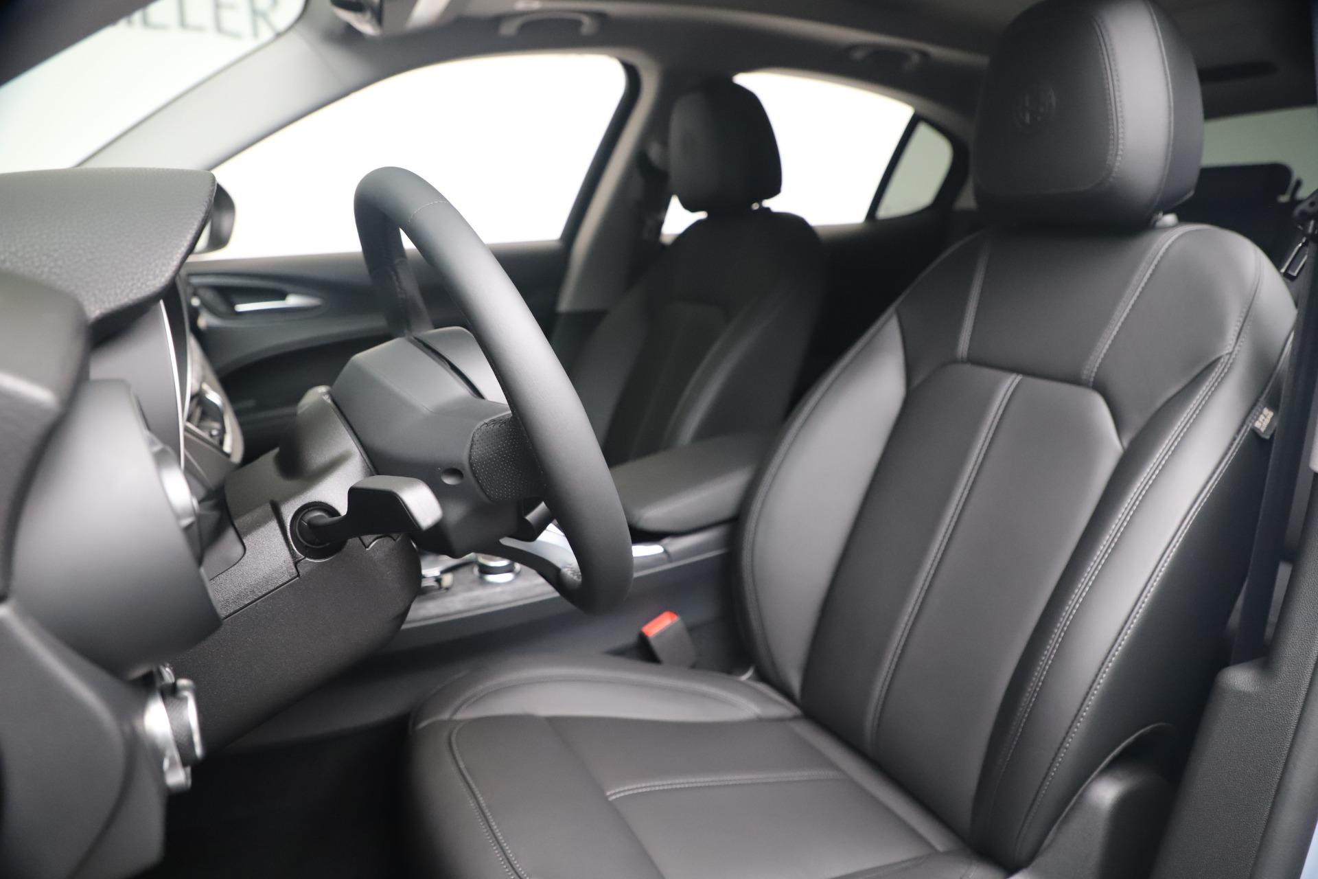 New 2020 Alfa Romeo Stelvio Q4 | St. Petersburg, FL