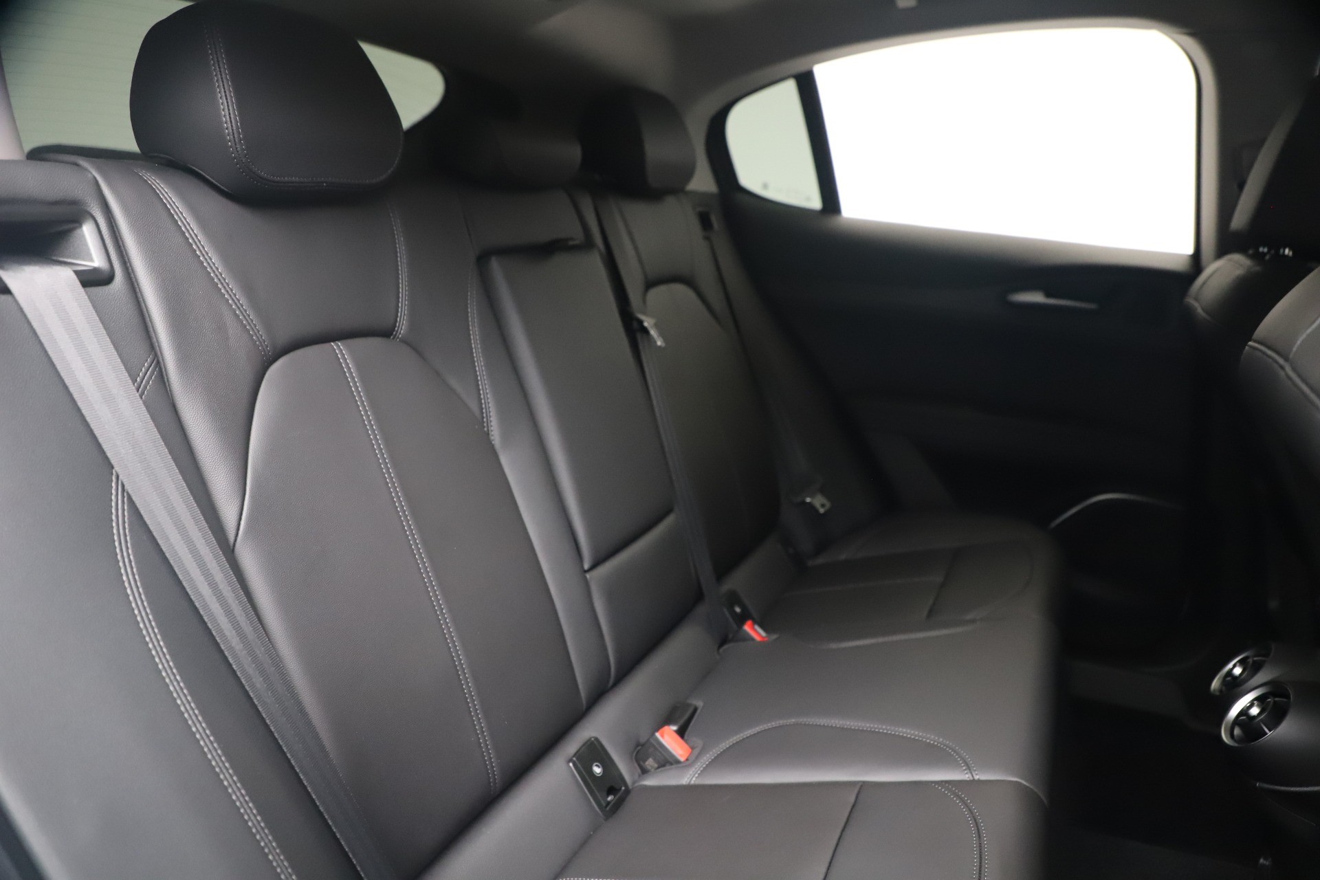 New 2020 Alfa Romeo Stelvio Q4 | St. Petersburg, FL