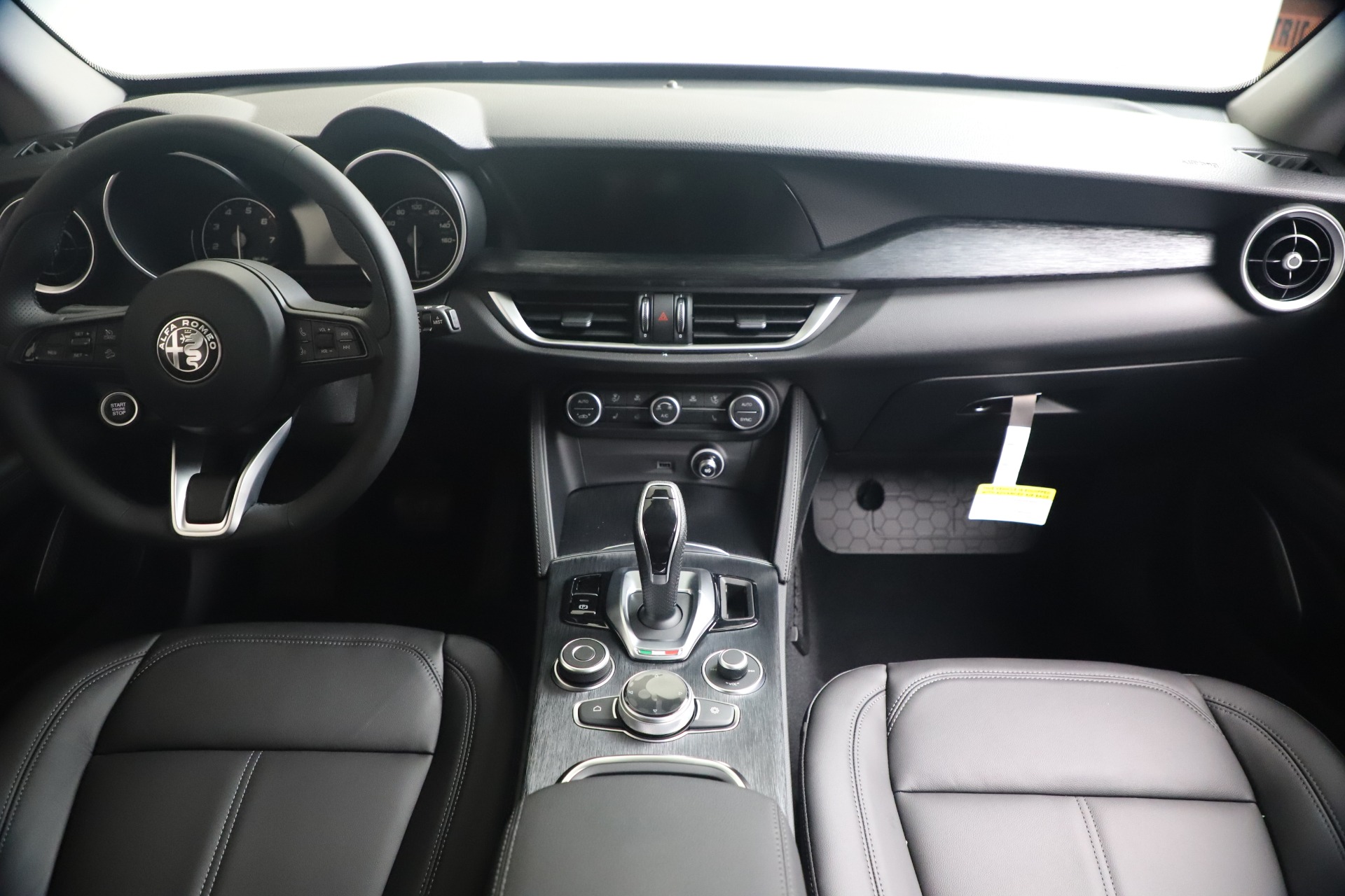 New 2020 Alfa Romeo Stelvio Q4 | St. Petersburg, FL