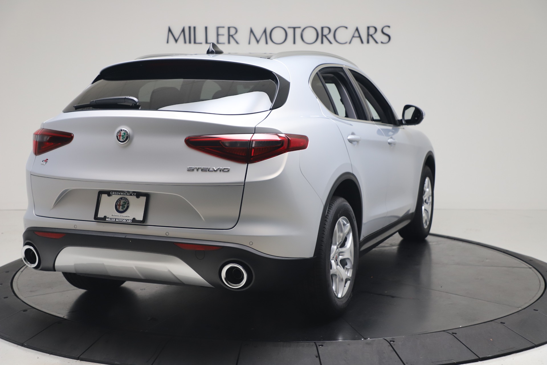 New 2020 Alfa Romeo Stelvio Q4 | St. Petersburg, FL