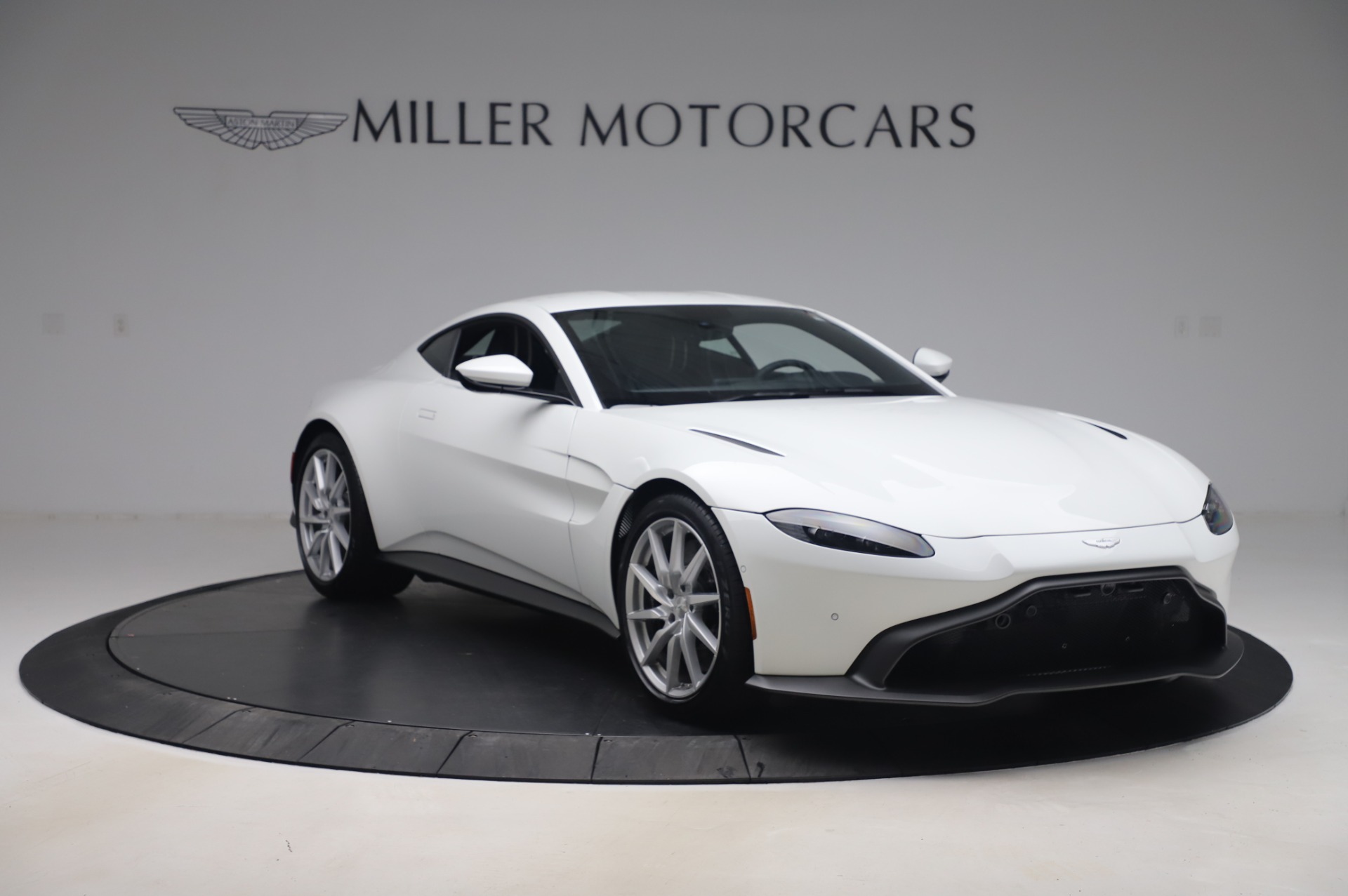 New 2020 Aston Martin Vantage | St. Petersburg, FL