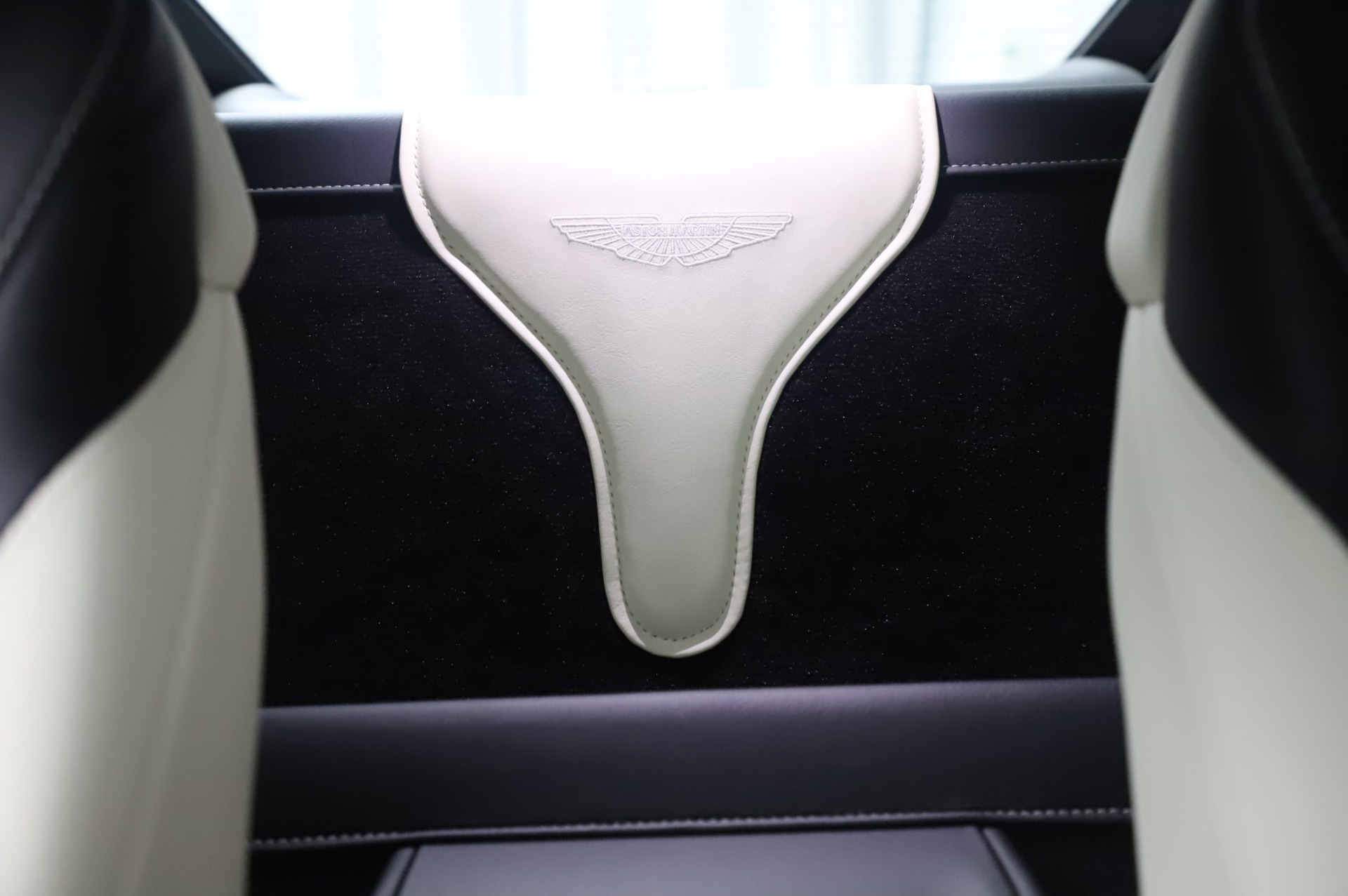 New 2020 Aston Martin Vantage | St. Petersburg, FL