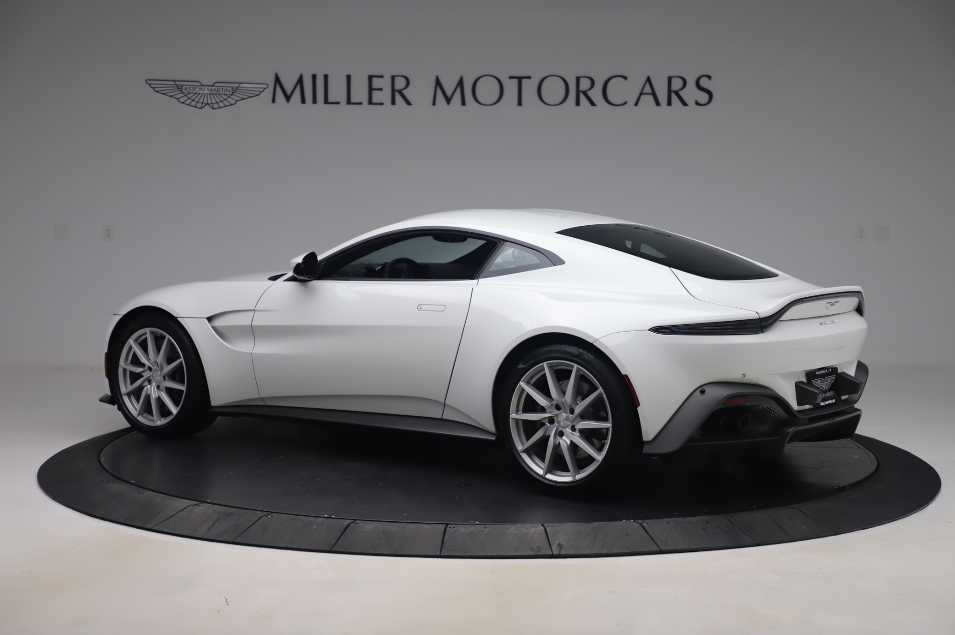 New 2020 Aston Martin Vantage | St. Petersburg, FL