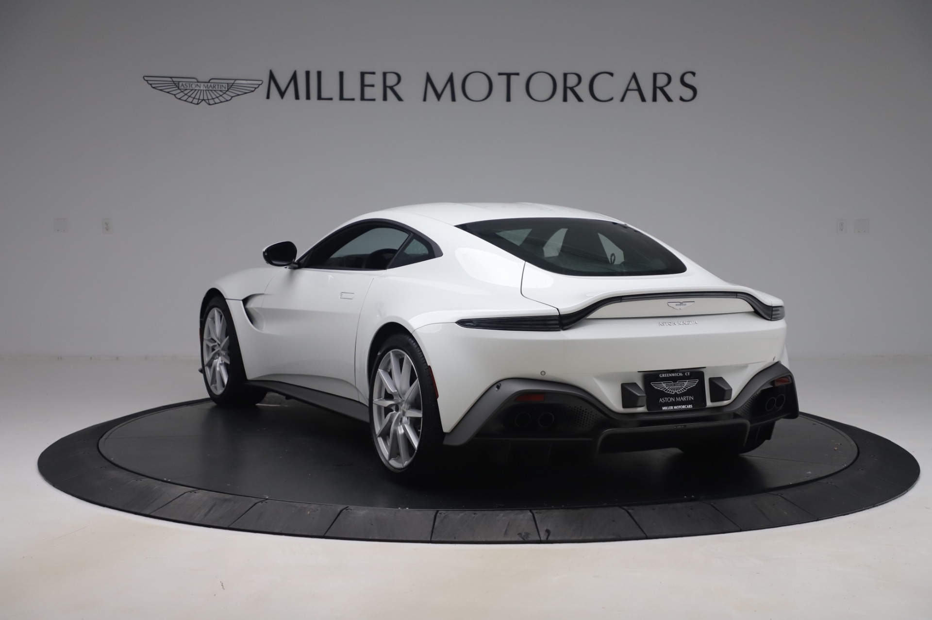 New 2020 Aston Martin Vantage | St. Petersburg, FL