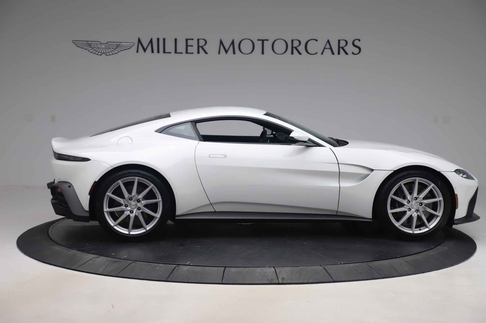New 2020 Aston Martin Vantage | St. Petersburg, FL