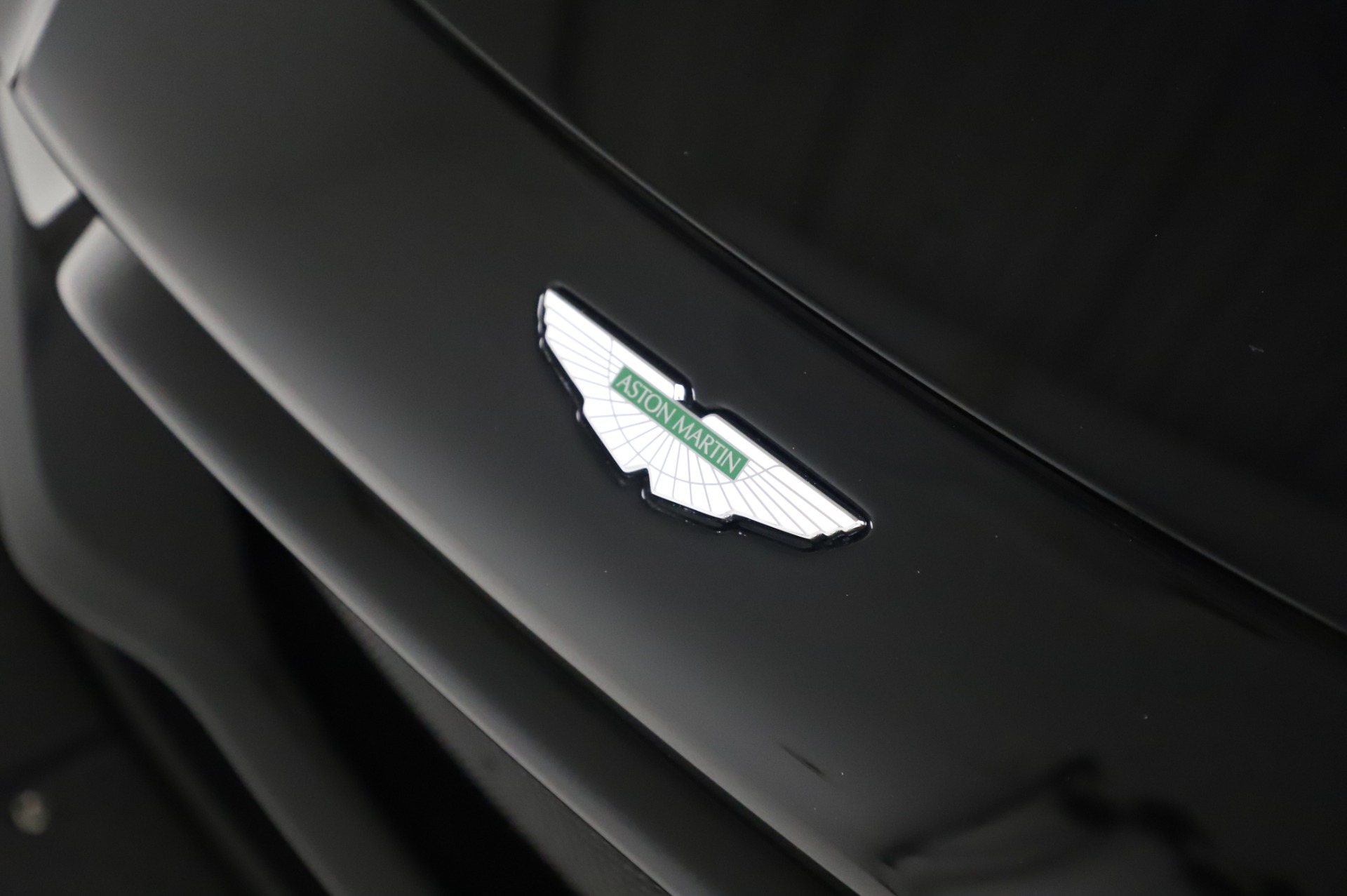 New 2020 Aston Martin Vantage | St. Petersburg, FL