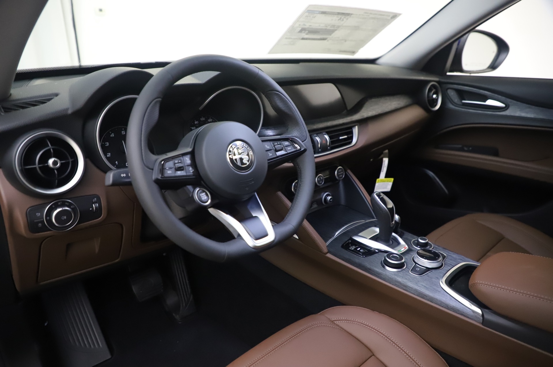 New 2020 Alfa Romeo Stelvio Q4 | St. Petersburg, FL