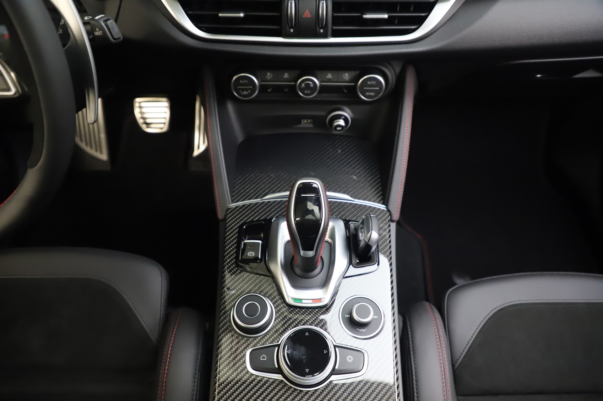 New 2020 Alfa Romeo Stelvio Quadrifoglio | St. Petersburg, FL