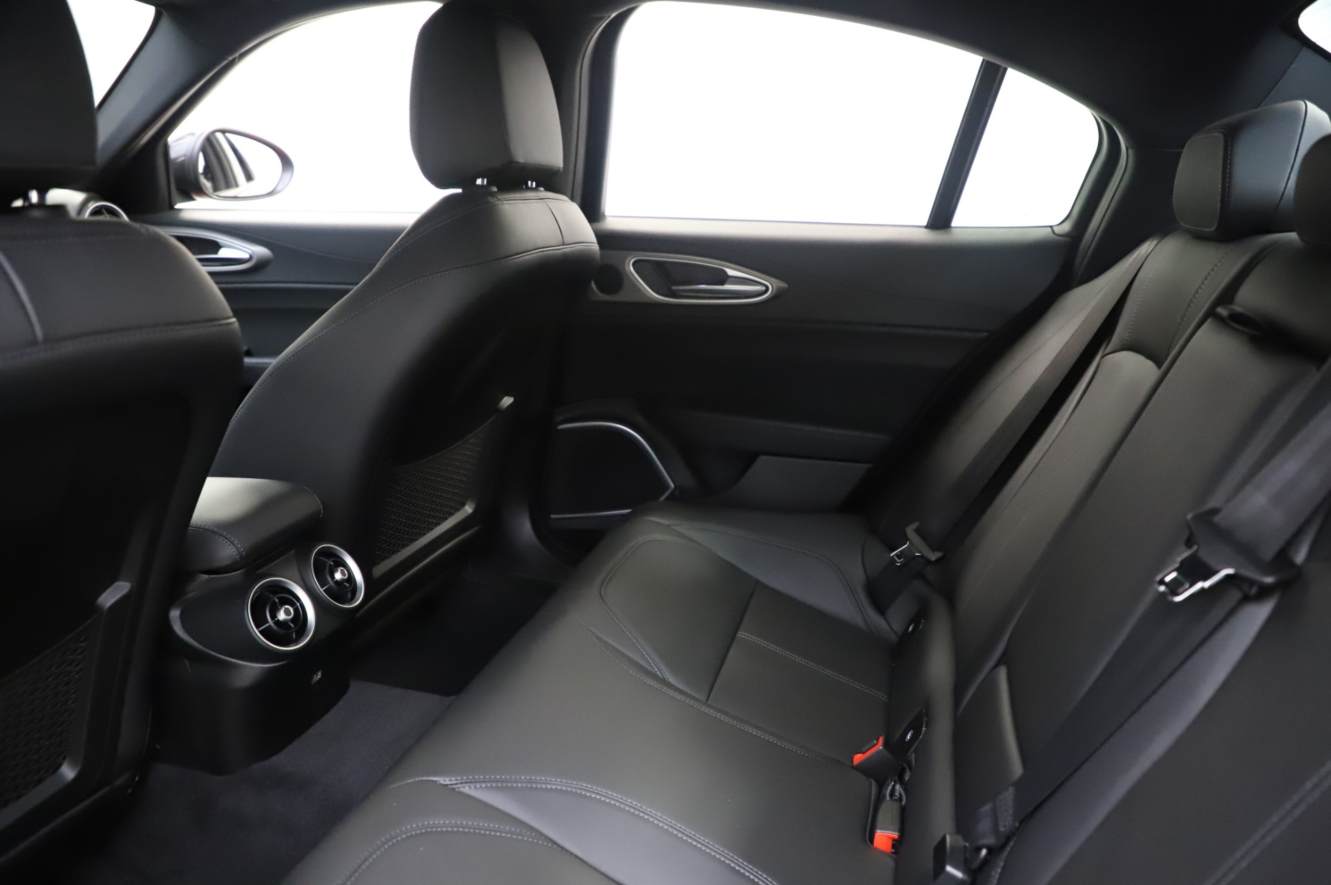 New 2020 Alfa Romeo Giulia Sport Q4 | St. Petersburg, FL