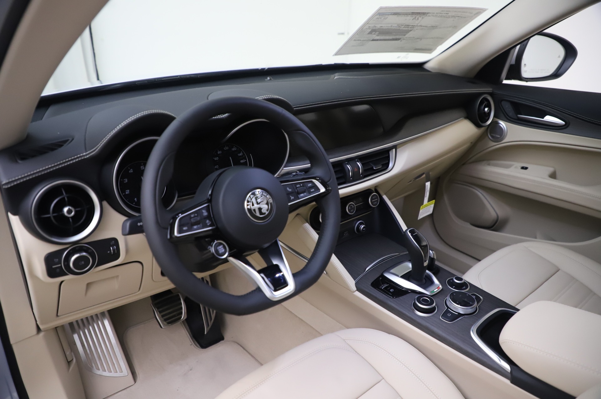 New 2020 Alfa Romeo Stelvio Ti Lusso Q4 | St. Petersburg, FL