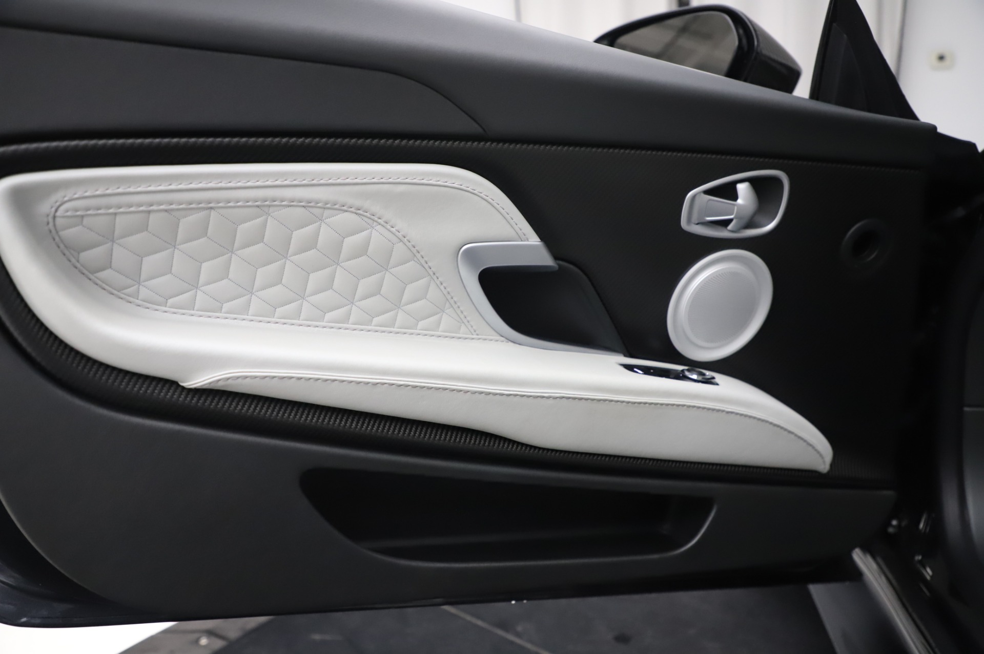 Used 2020 Aston Martin DBS Superleggera | St. Petersburg, FL