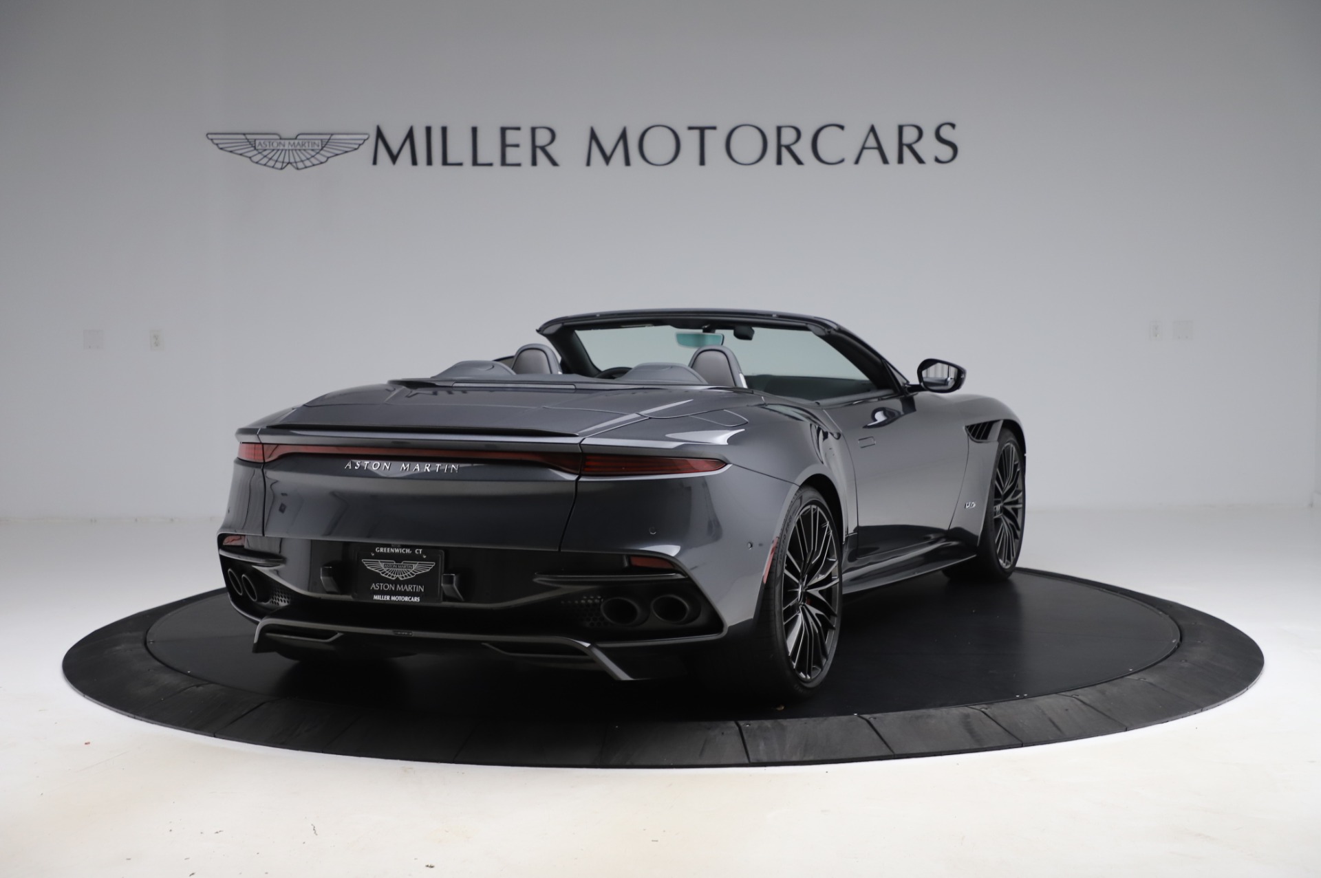 Used 2020 Aston Martin DBS Superleggera | St. Petersburg, FL