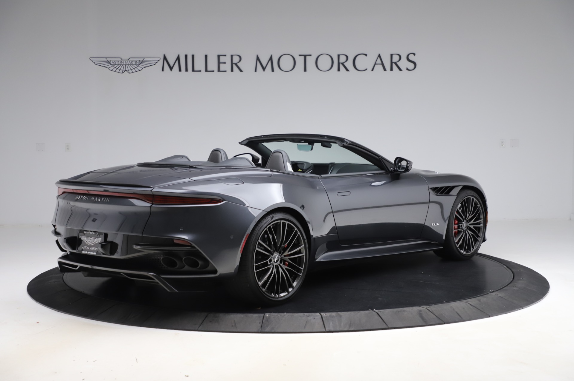 Used 2020 Aston Martin DBS Superleggera | St. Petersburg, FL
