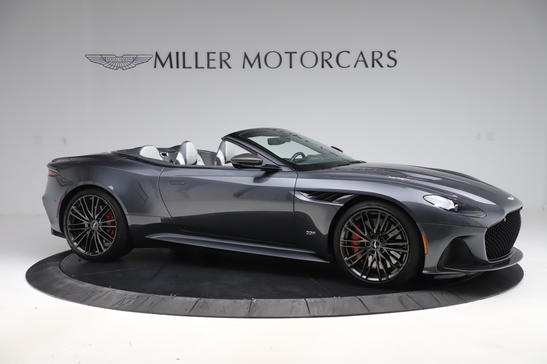 Used 2020 Aston Martin DBS Superleggera | St. Petersburg, FL