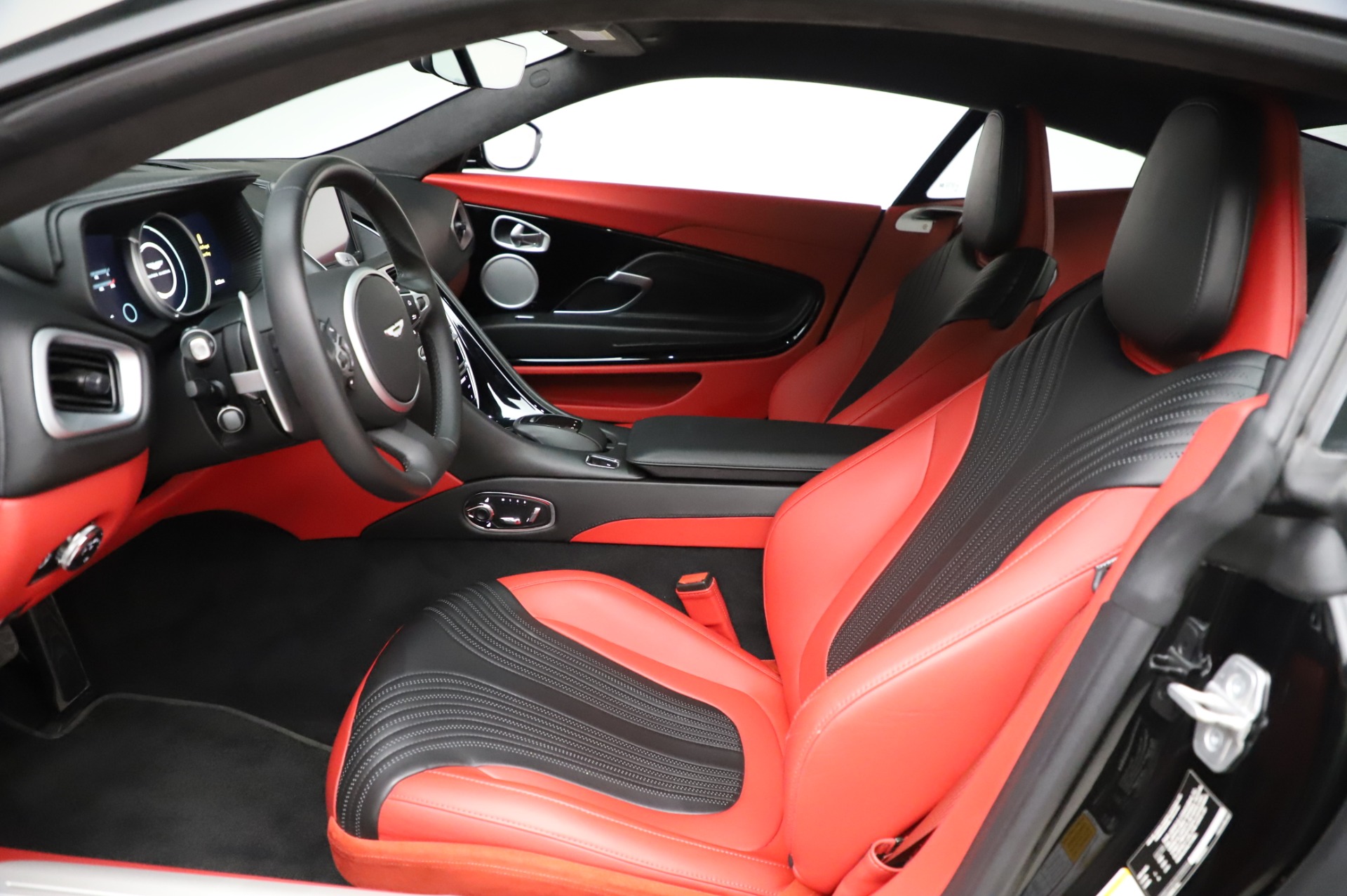 Used 2018 Aston Martin DB11 V12 Coupe | St. Petersburg, FL