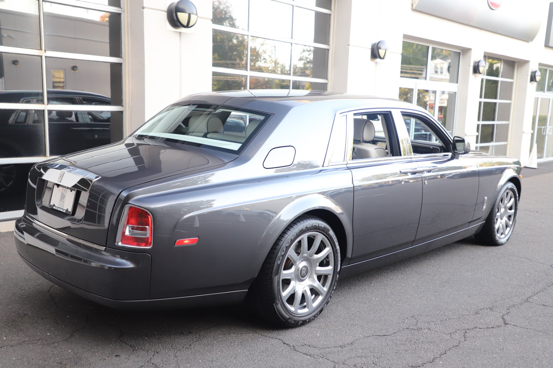 Used 2014 Rolls-Royce Phantom | St. Petersburg, FL