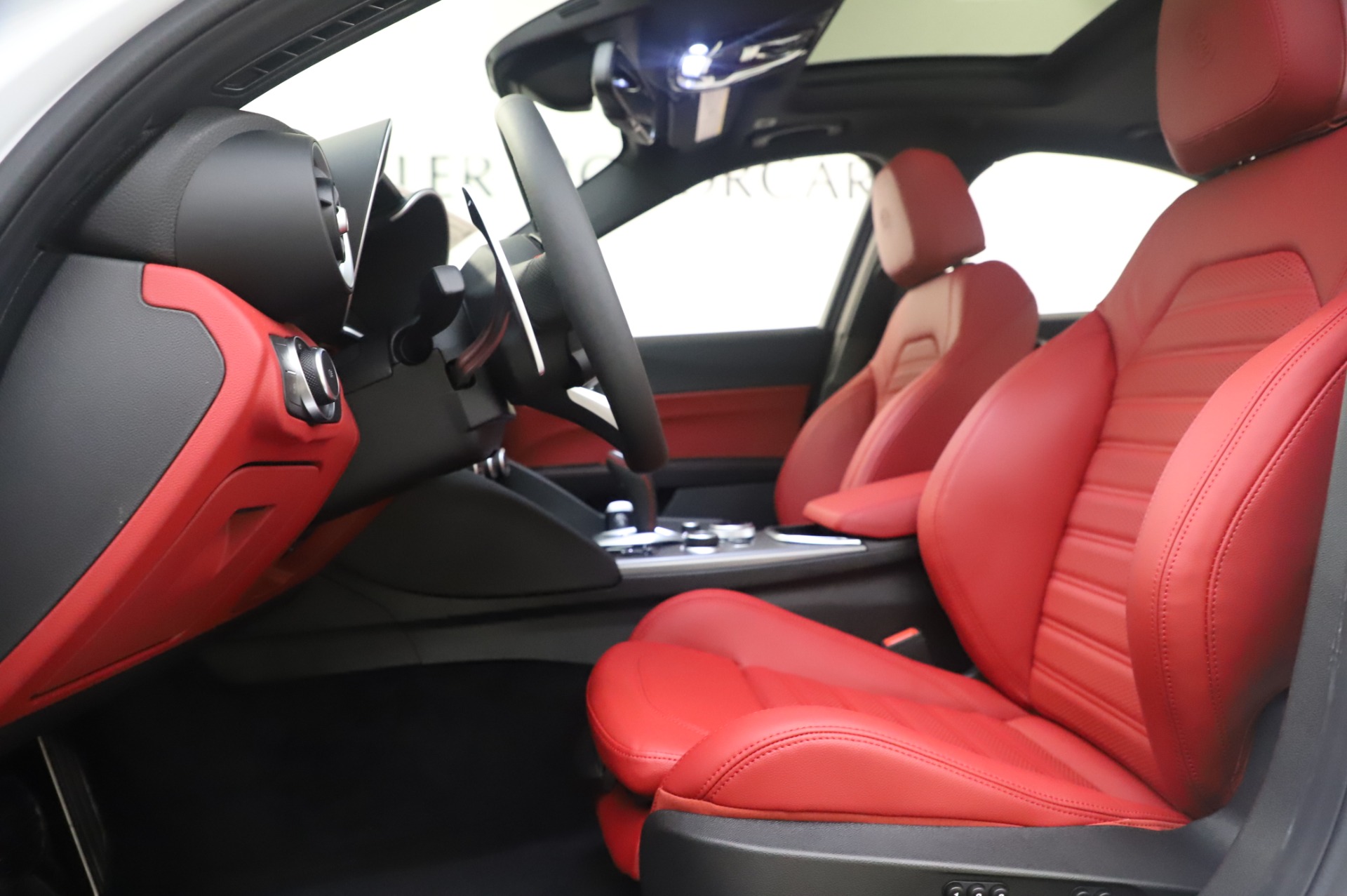 New 2020 Alfa Romeo Giulia Ti Sport Q4 | St. Petersburg, FL