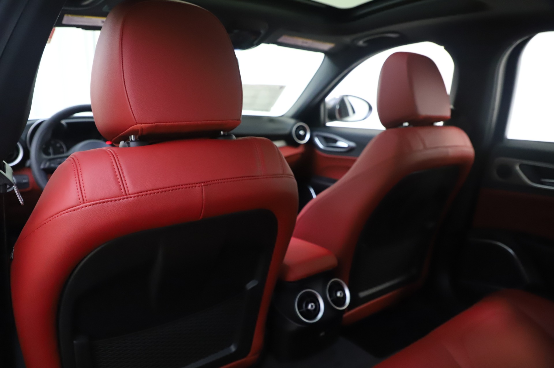 New 2020 Alfa Romeo Giulia Ti Sport Q4 | St. Petersburg, FL