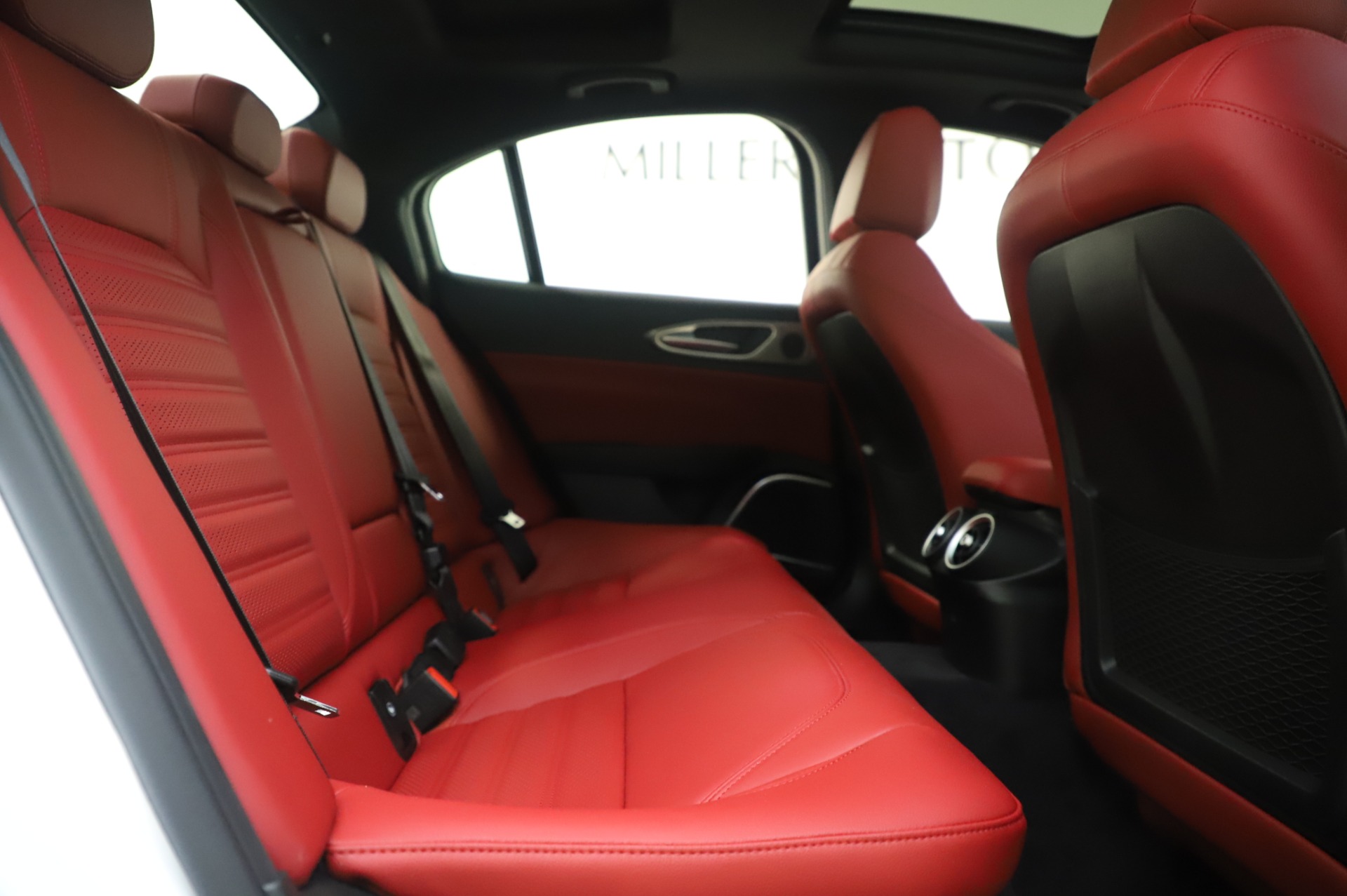 New 2020 Alfa Romeo Giulia Ti Sport Q4 | St. Petersburg, FL