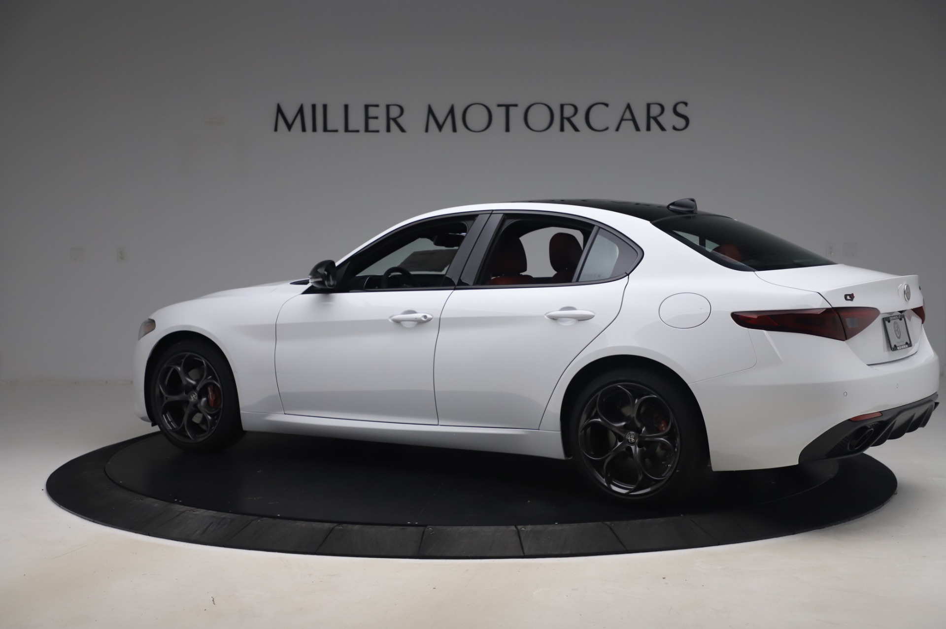 New 2020 Alfa Romeo Giulia Ti Sport Q4 | St. Petersburg, FL