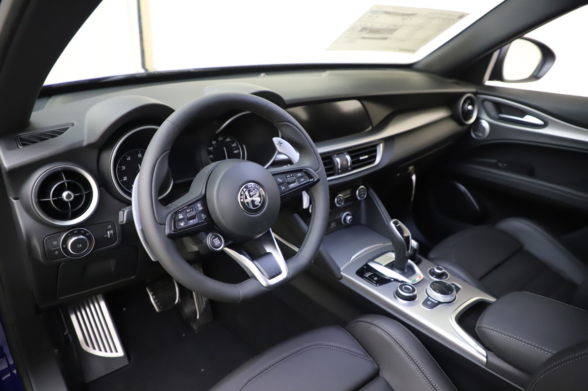 New 2020 Alfa Romeo Stelvio Ti Sport Q4 | St. Petersburg, FL