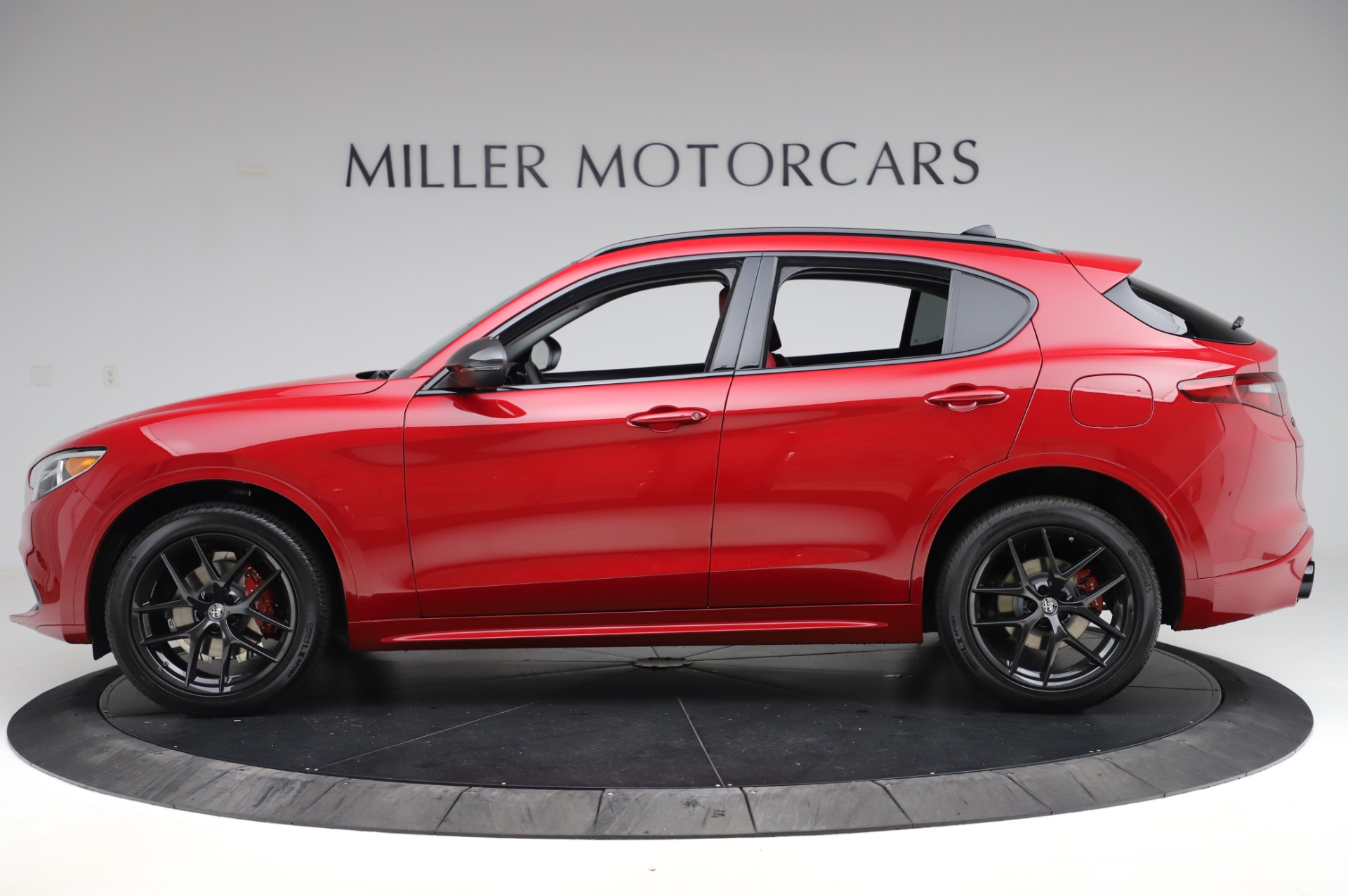 New 2020 Alfa Romeo Stelvio Ti Sport Q4 | St. Petersburg, FL