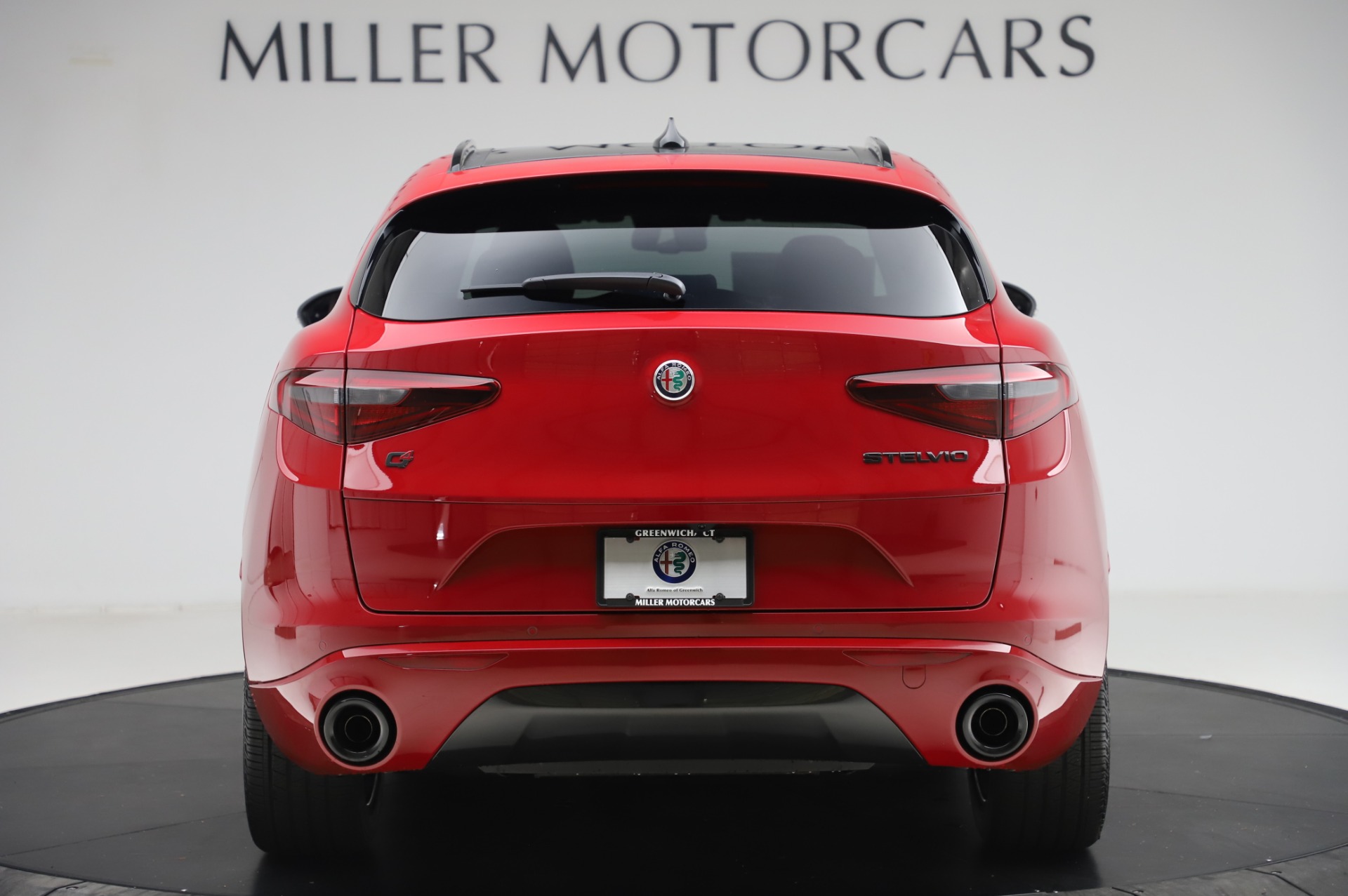 New 2020 Alfa Romeo Stelvio Ti Sport Q4 | St. Petersburg, FL