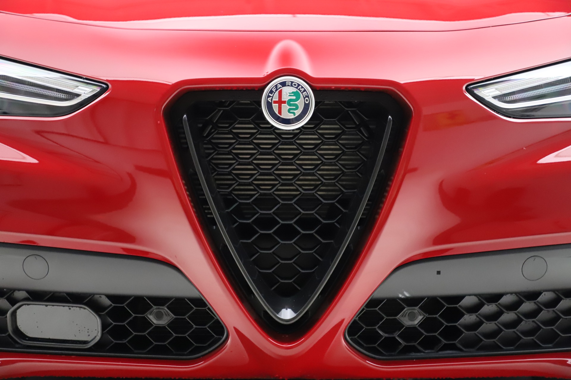 New 2020 Alfa Romeo Stelvio Ti Sport Q4 | St. Petersburg, FL