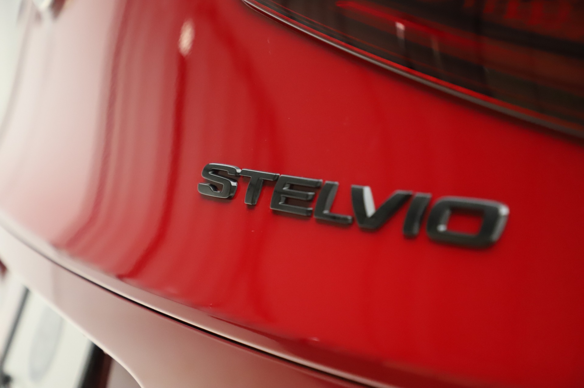 New 2020 Alfa Romeo Stelvio Ti Sport Q4 | St. Petersburg, FL