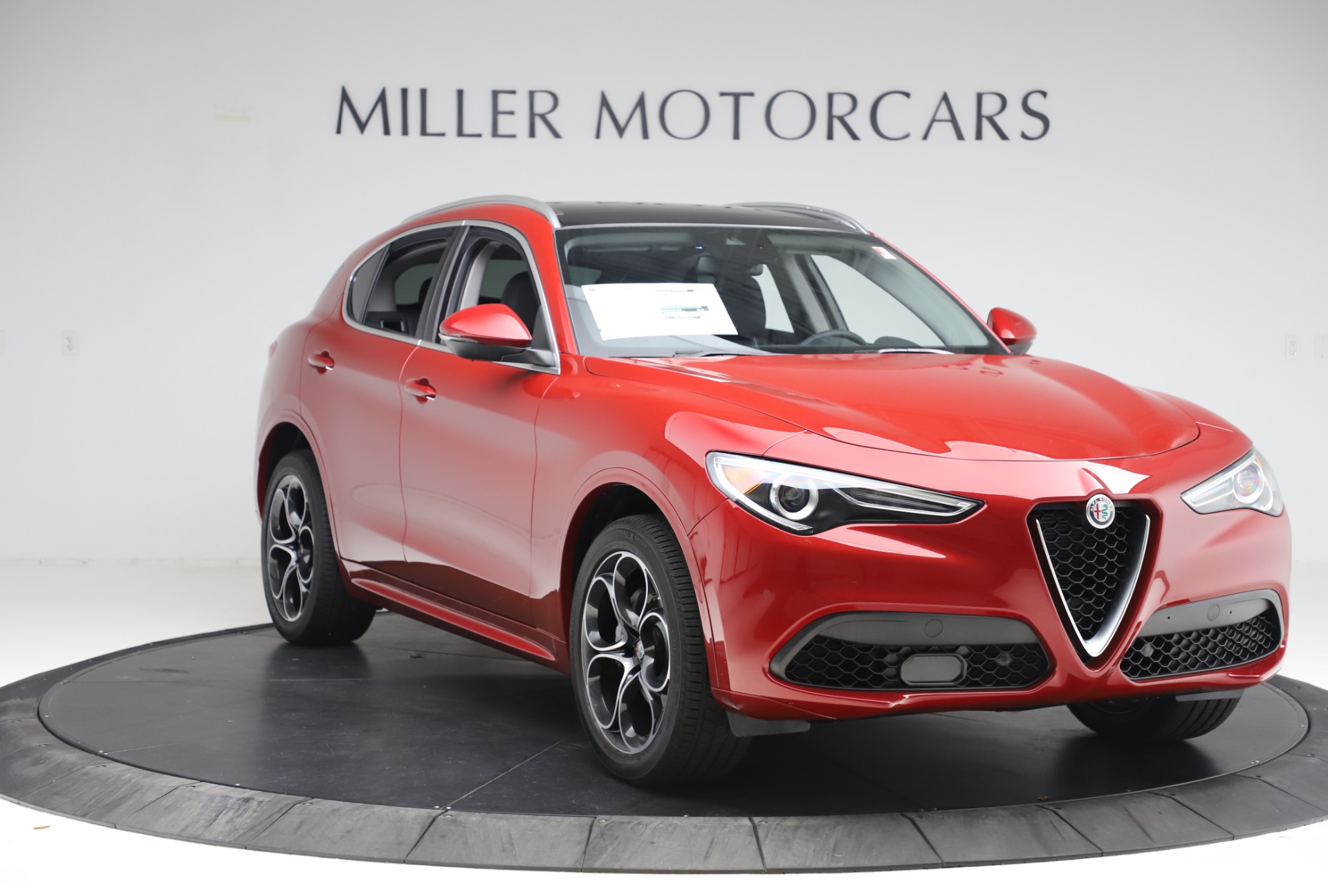 New 2020 Alfa Romeo Stelvio Ti Lusso Q4 | St. Petersburg, FL