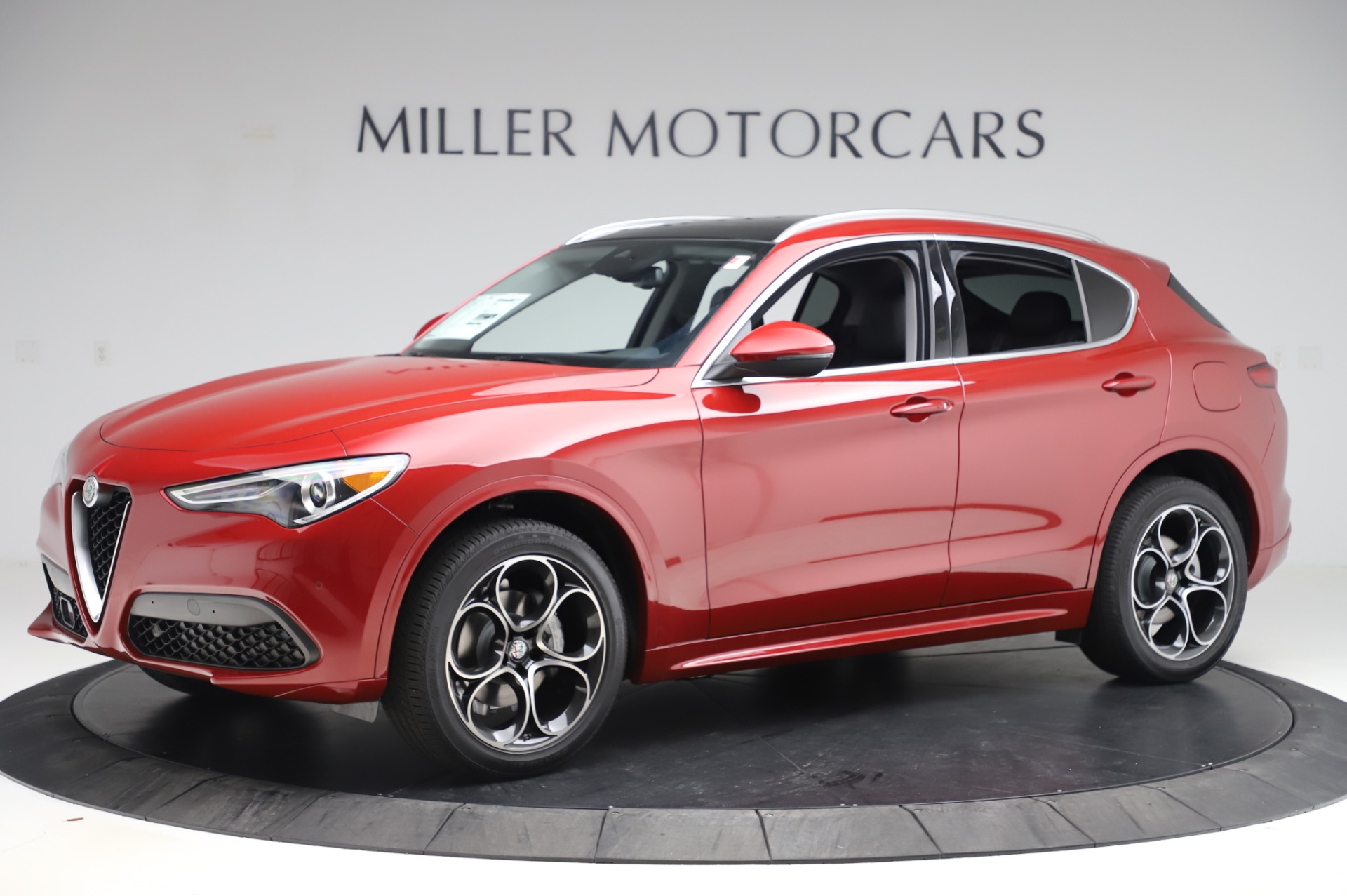 New 2020 Alfa Romeo Stelvio Ti Lusso Q4 | St. Petersburg, FL