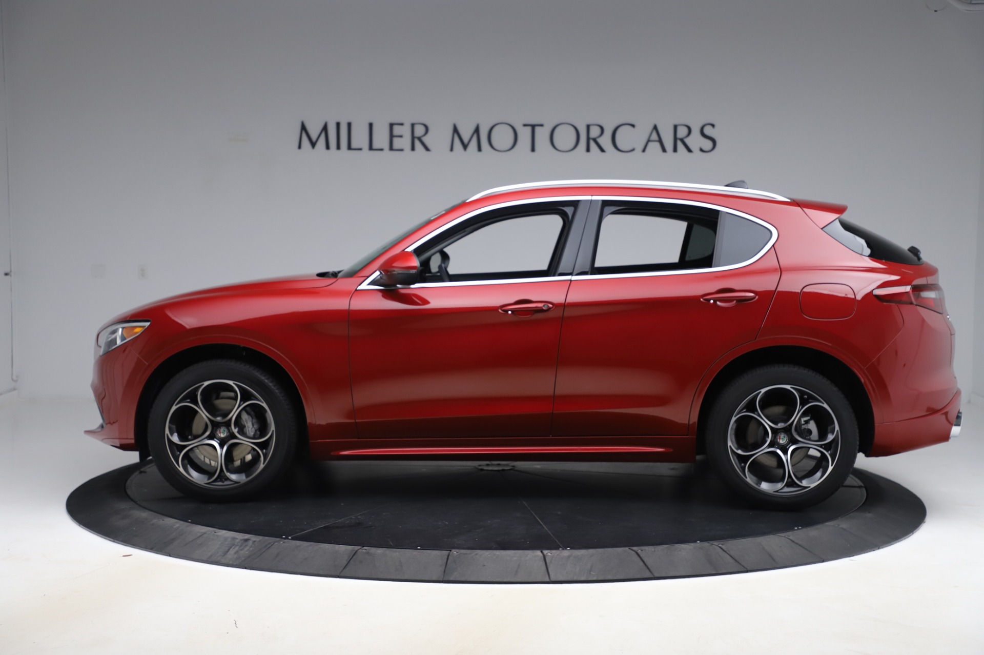 New 2020 Alfa Romeo Stelvio Ti Lusso Q4 | St. Petersburg, FL