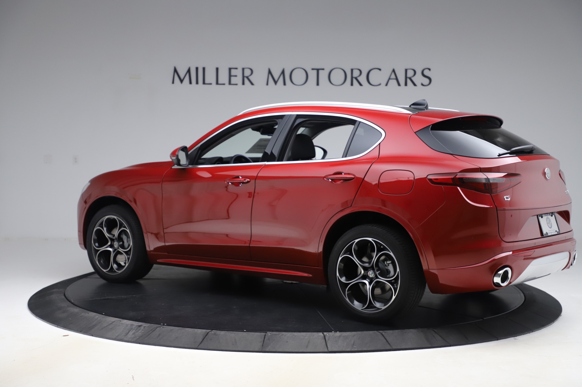 New 2020 Alfa Romeo Stelvio Ti Lusso Q4 | St. Petersburg, FL
