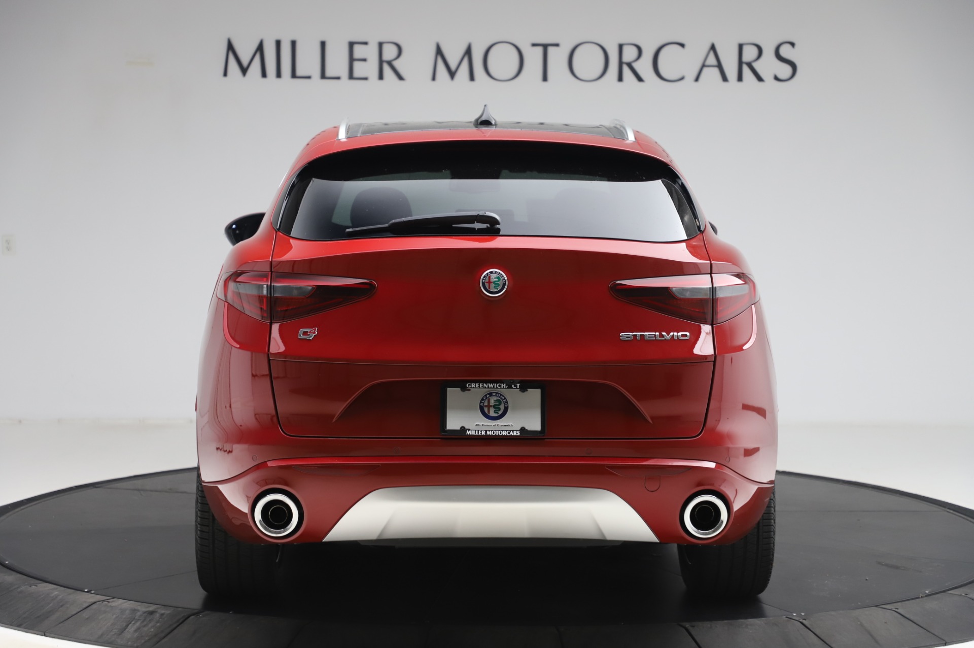New 2020 Alfa Romeo Stelvio Ti Lusso Q4 | St. Petersburg, FL