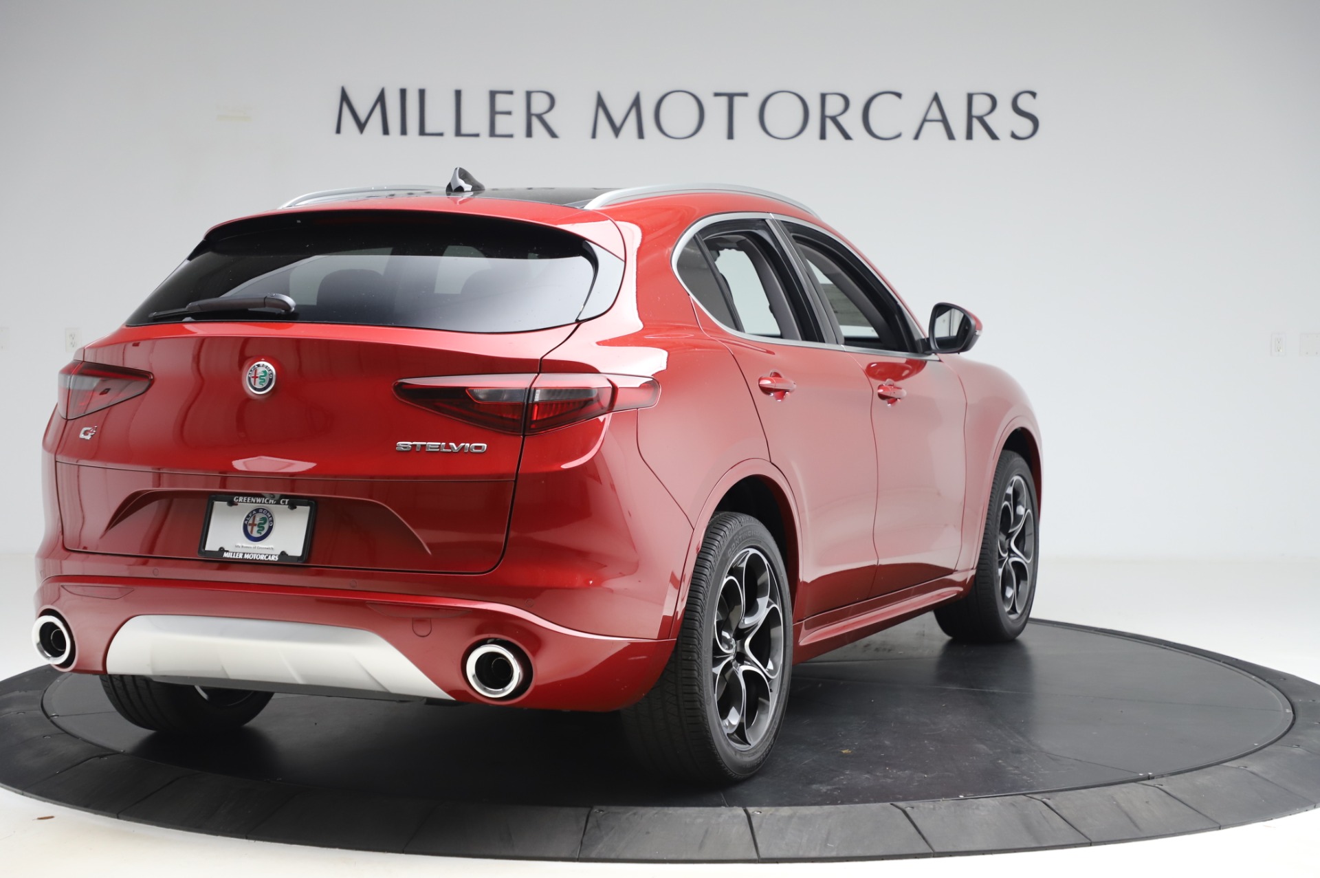 New 2020 Alfa Romeo Stelvio Ti Lusso Q4 | St. Petersburg, FL