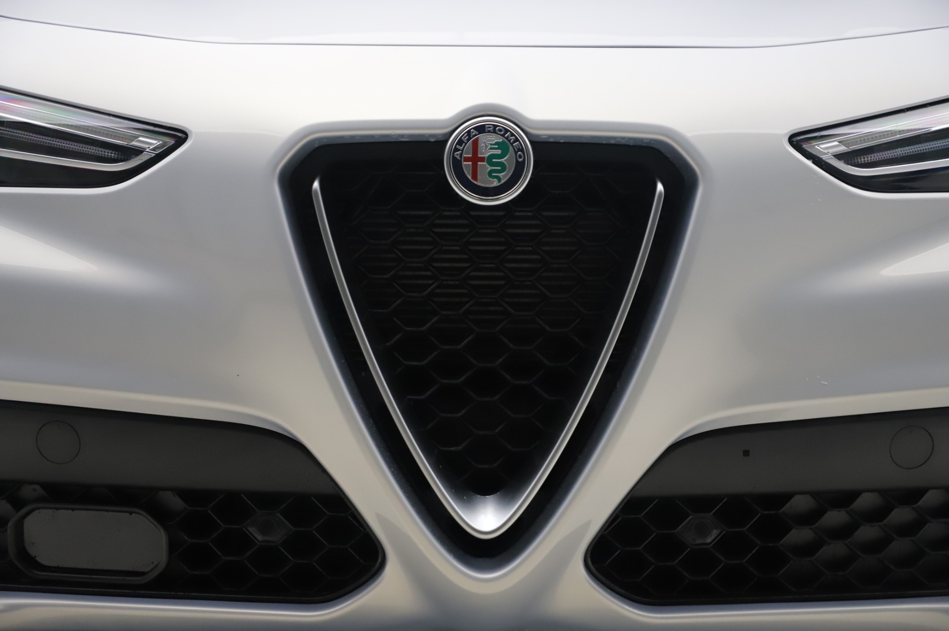 New 2020 Alfa Romeo Stelvio Ti Lusso Q4 | St. Petersburg, FL