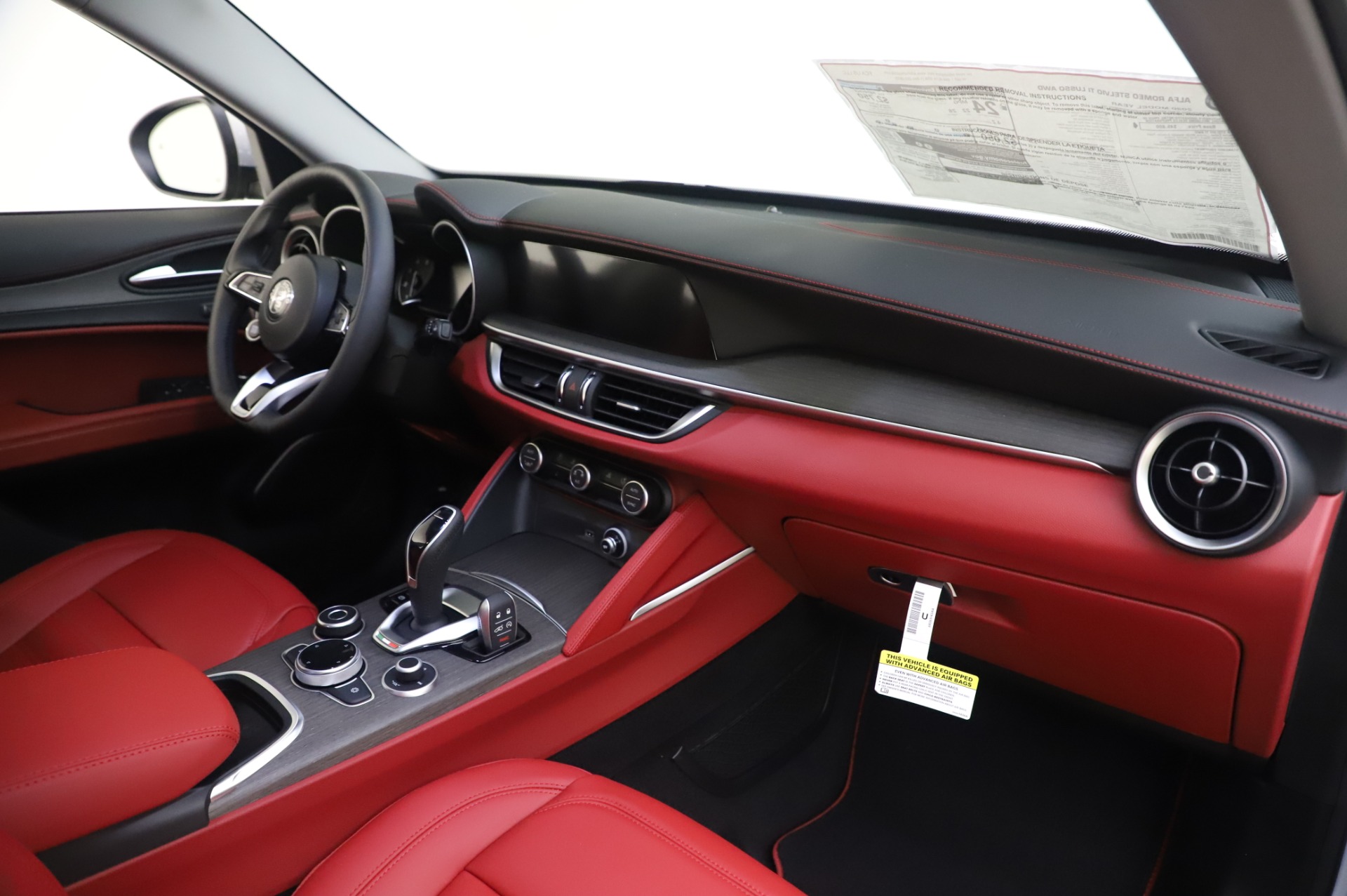 New 2020 Alfa Romeo Stelvio Ti Lusso Q4 | St. Petersburg, FL