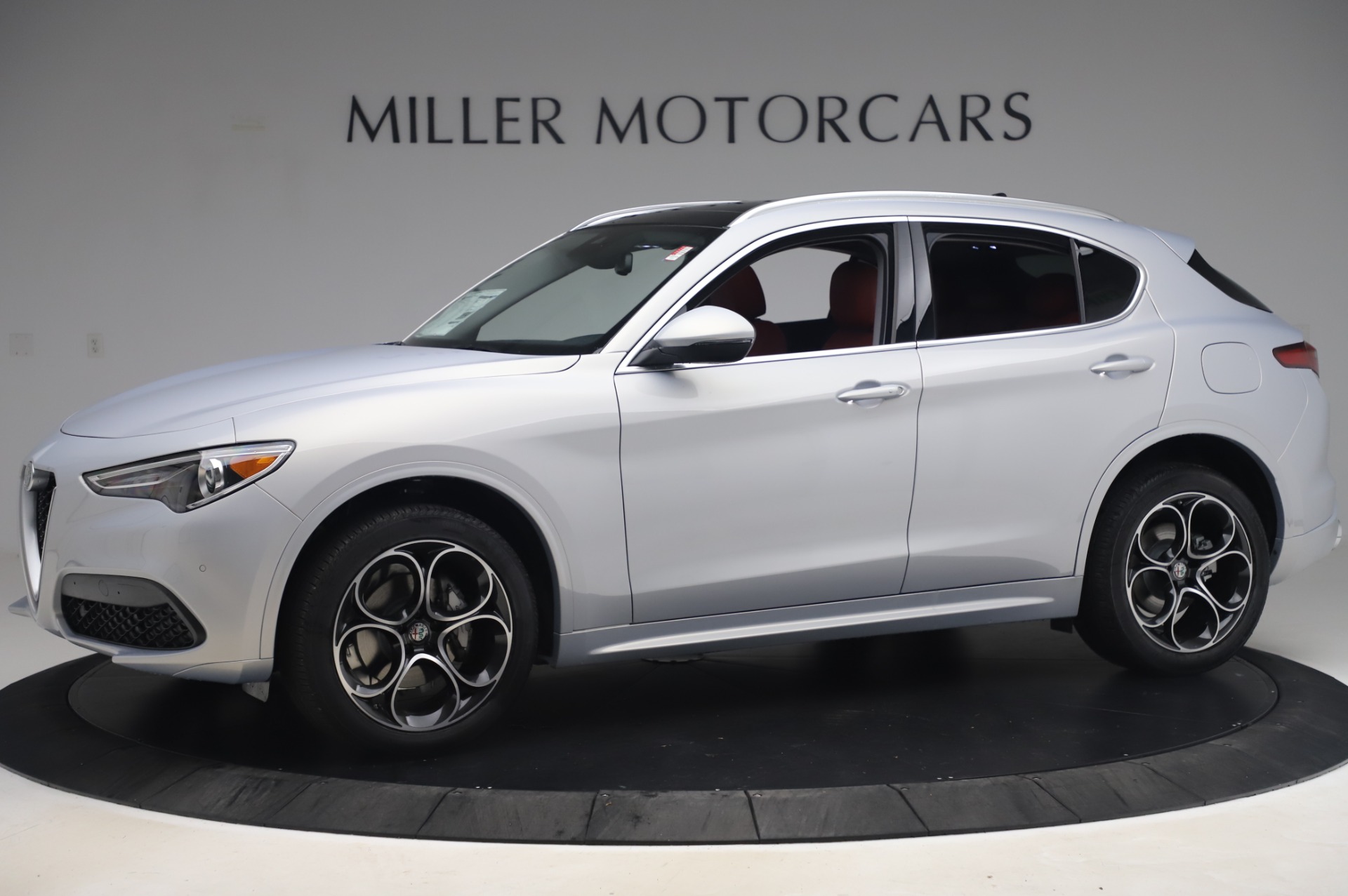 New 2020 Alfa Romeo Stelvio Ti Lusso Q4 | St. Petersburg, FL