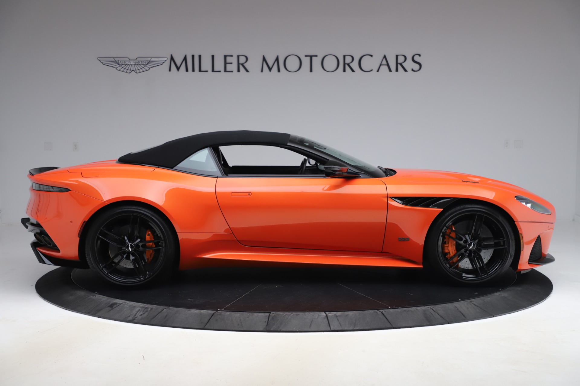 Used 2020 Aston Martin DBS Superleggera Volante | St. Petersburg, FL