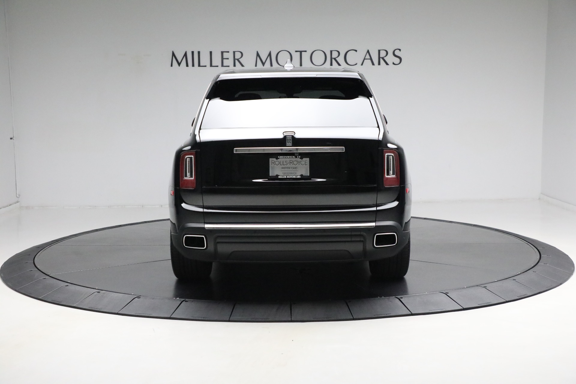 New 2021 Rolls-Royce Cullinan | St. Petersburg, FL
