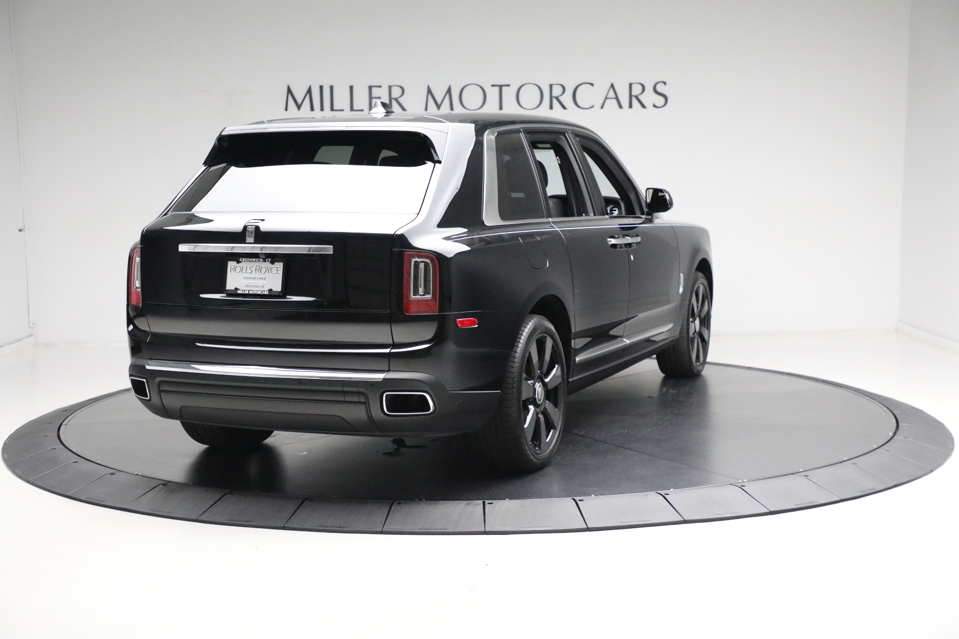 New 2021 Rolls-Royce Cullinan | St. Petersburg, FL