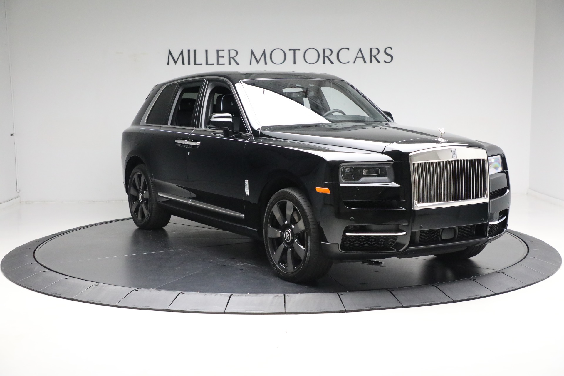 New 2021 Rolls-Royce Cullinan | St. Petersburg, FL
